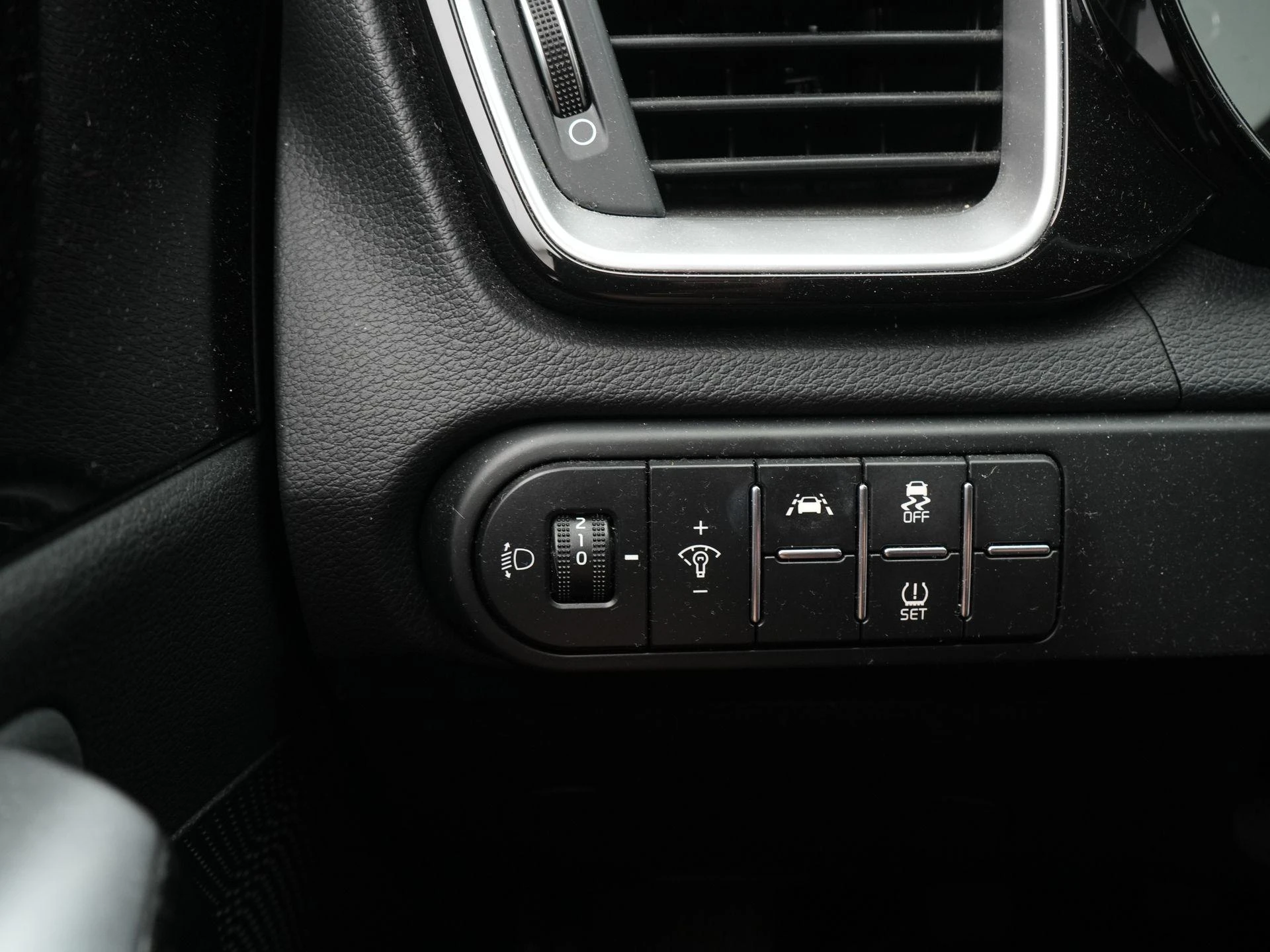 Kia-XCeed-image-24