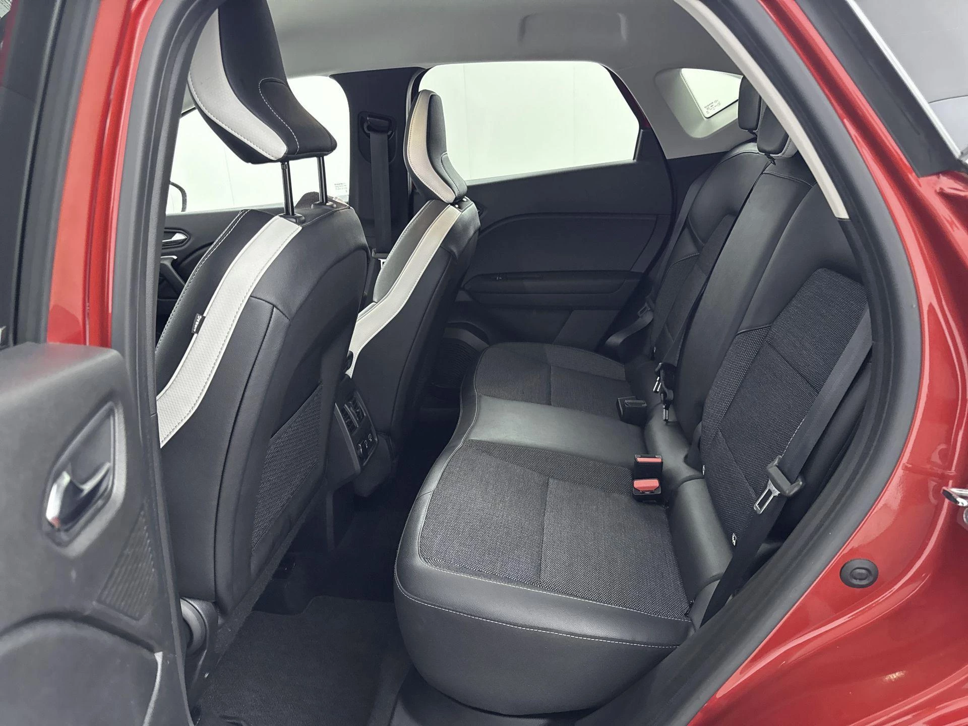 Renault-Captur-image-18