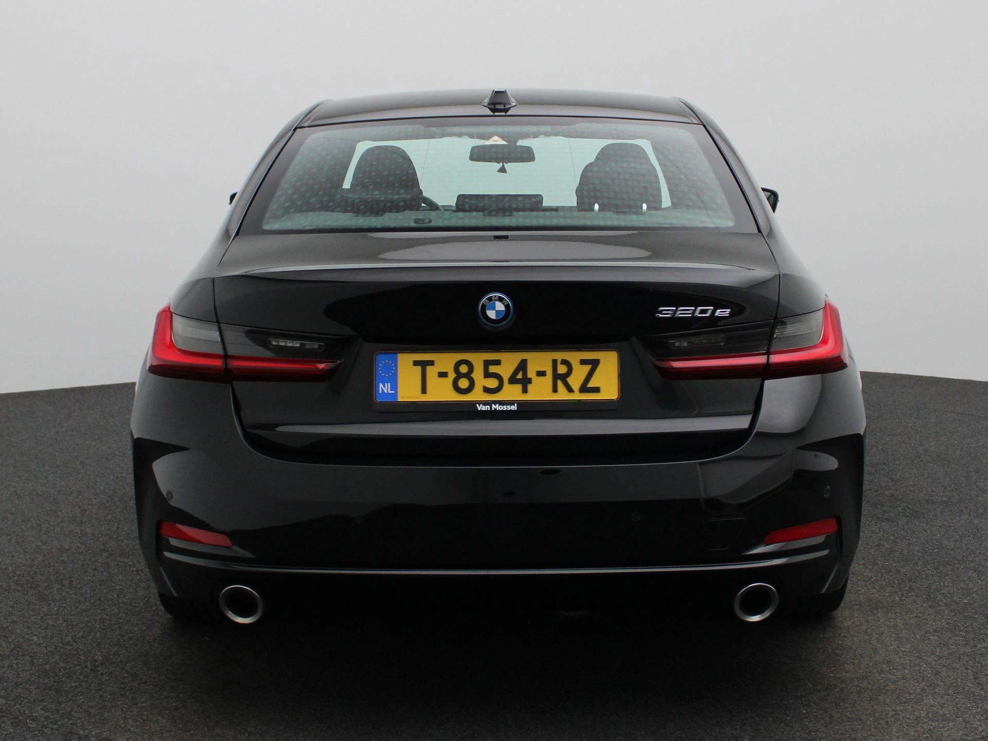 BMW-3 Serie-image-4