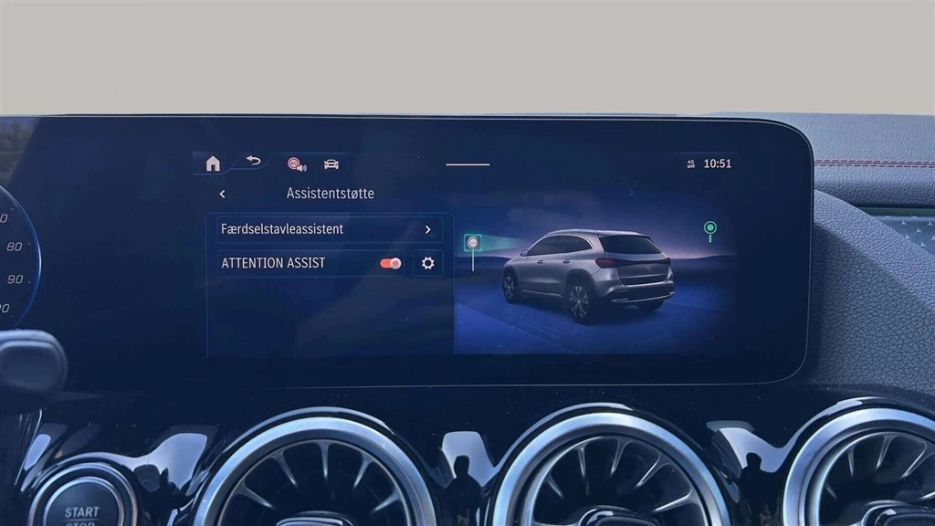 Mercedes-Benz-EQA-image-14