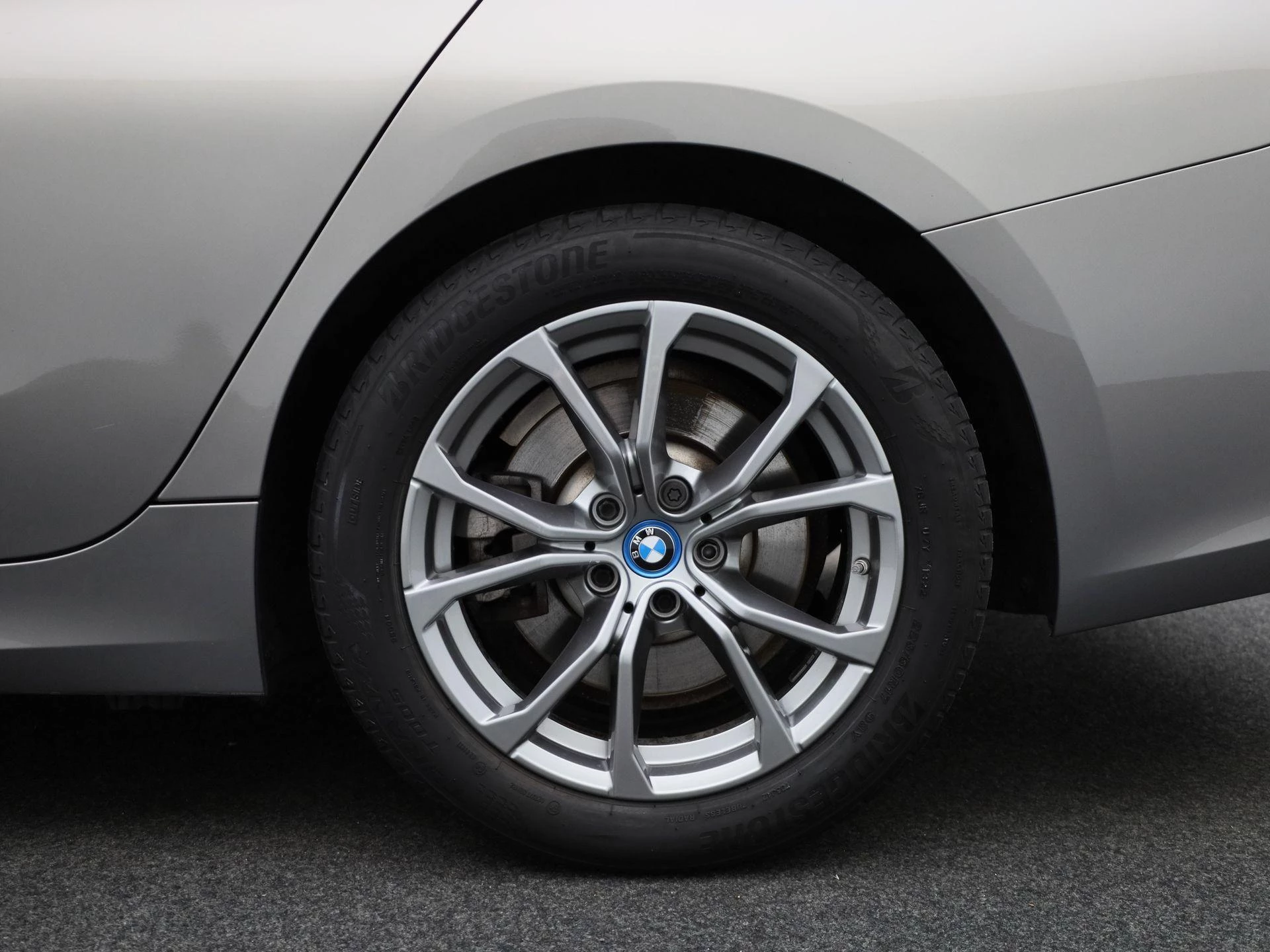 BMW-3 Serie-image-13