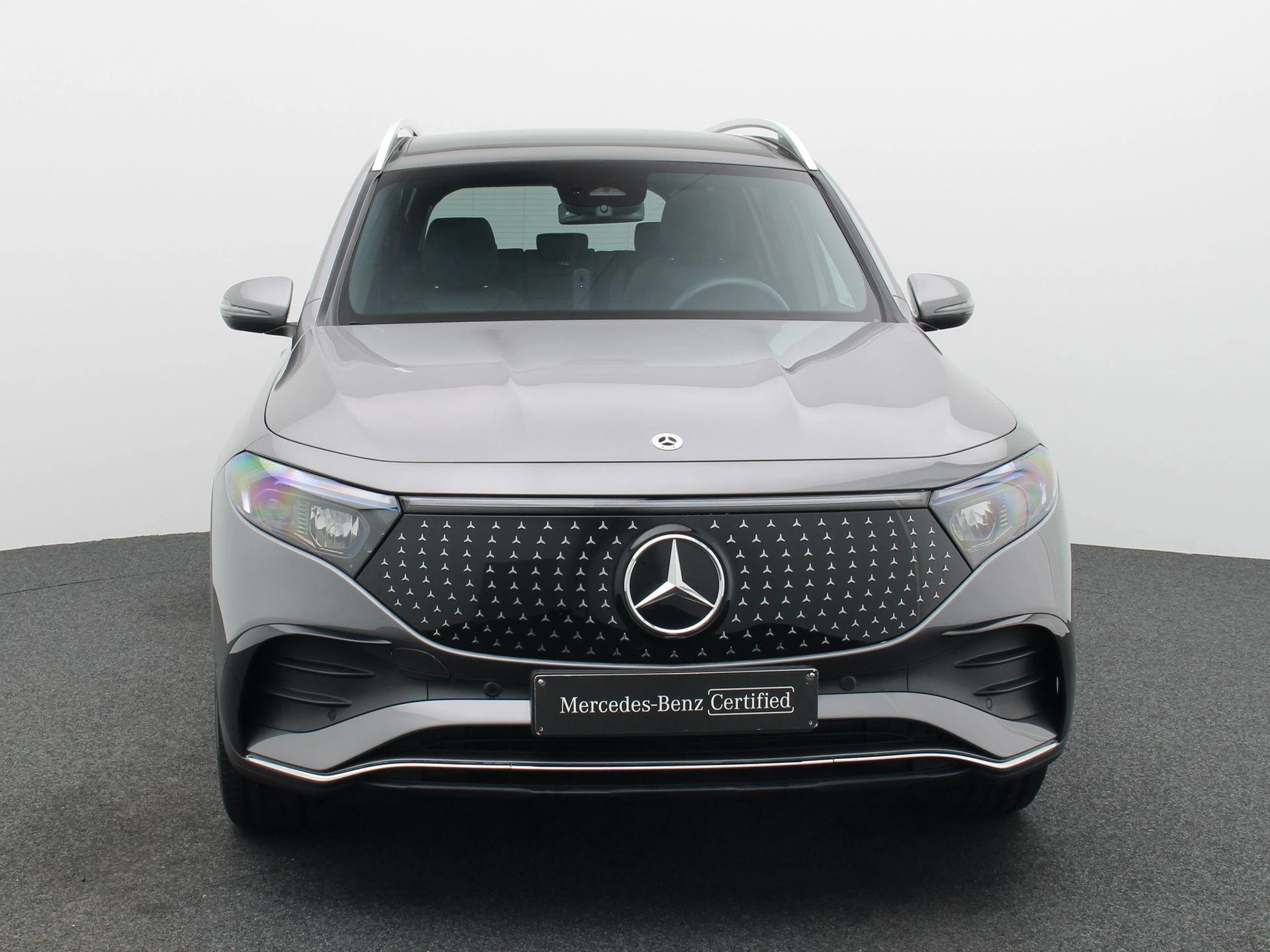 Mercedes-Benz EQB 250+ AMG Line + PANORAMISCH DAK + CARPLAY + ADVANCED SOUND +