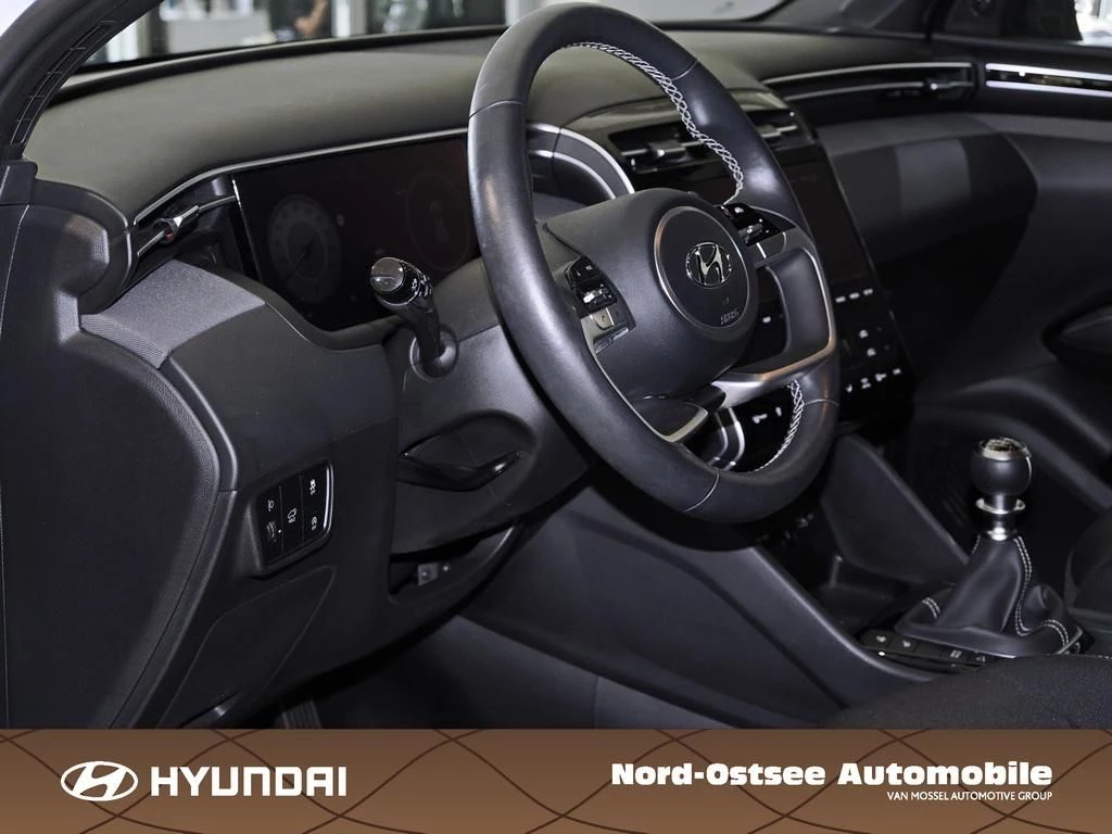 Hyundai Tucson 1.6 T-GDI ADVANTAGE 2WD SHZ LHZ NAVI LED