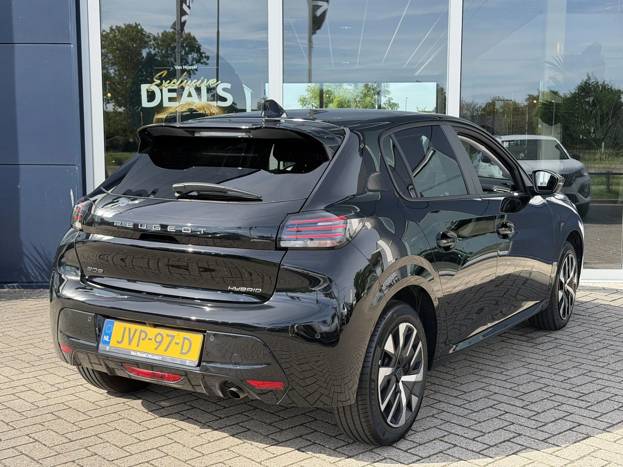 Peugeot-208-image-4