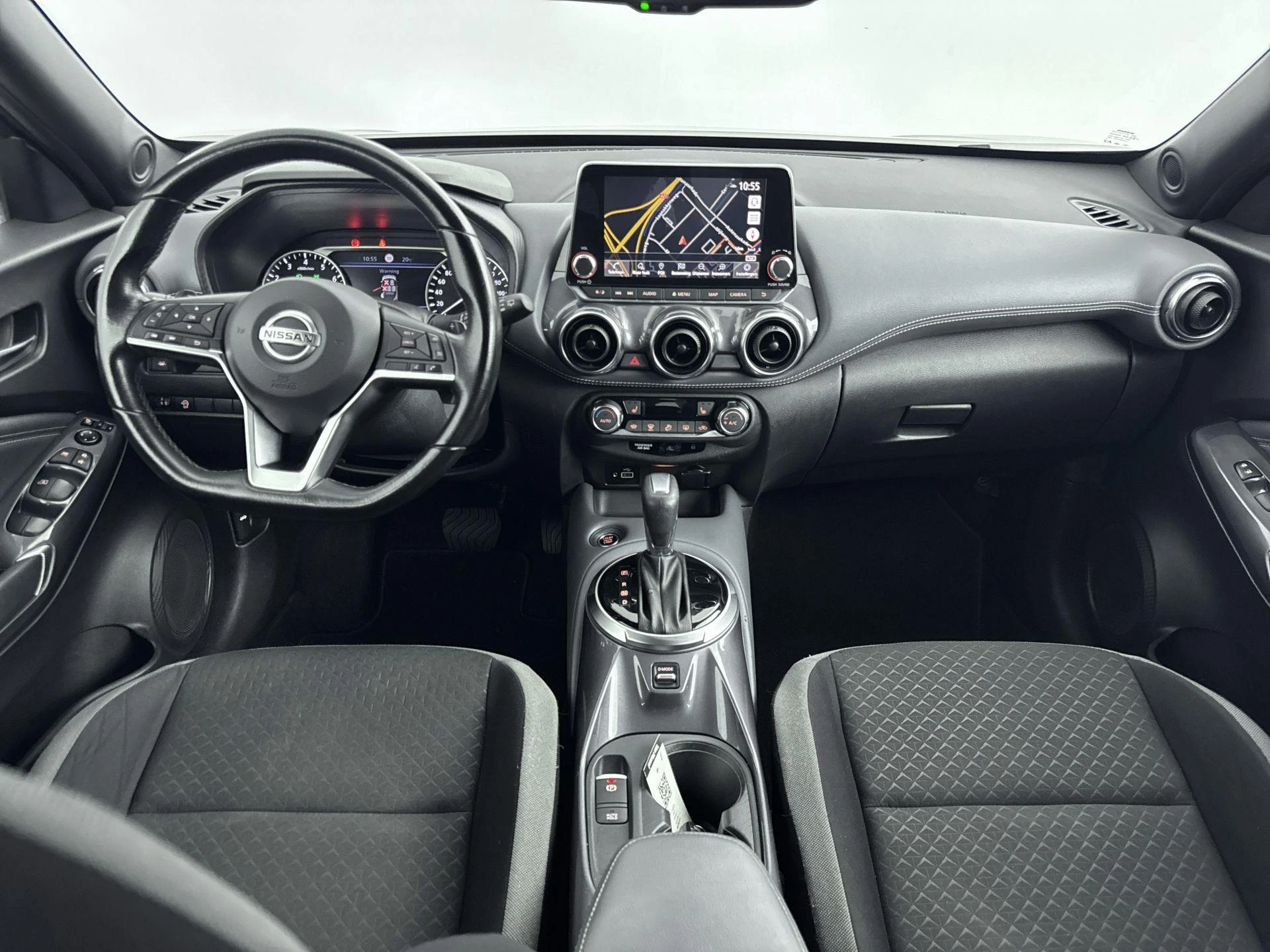 Nissan-Juke-image-17