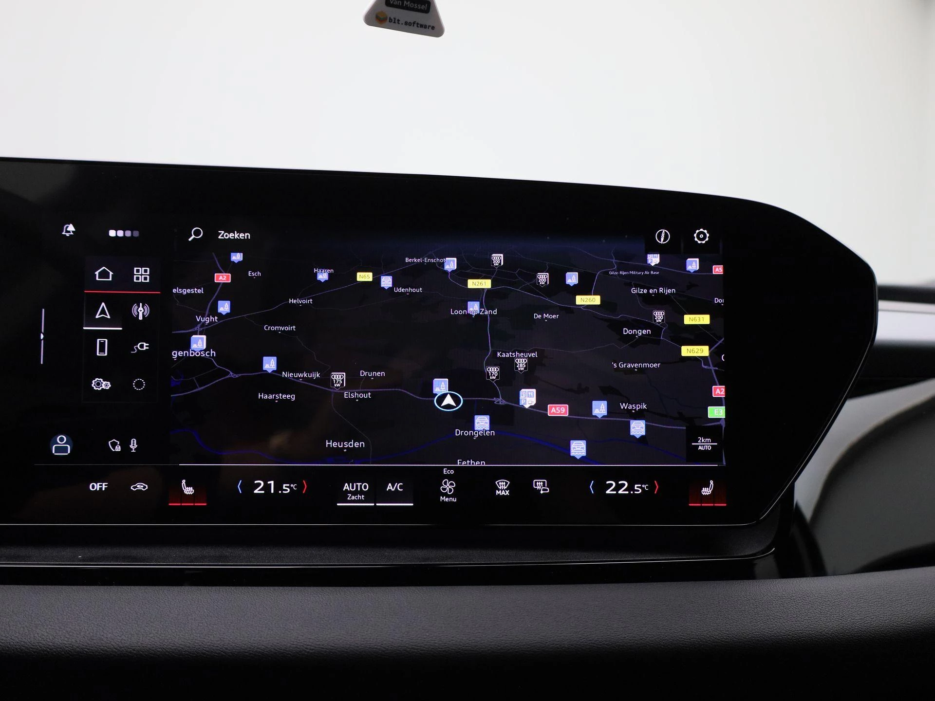 Audi-Q6 e-tron-image-16