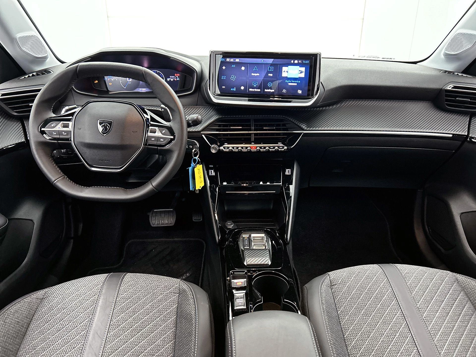 Peugeot 208 1.2 Hybrid 110 e-DCS6 Allure