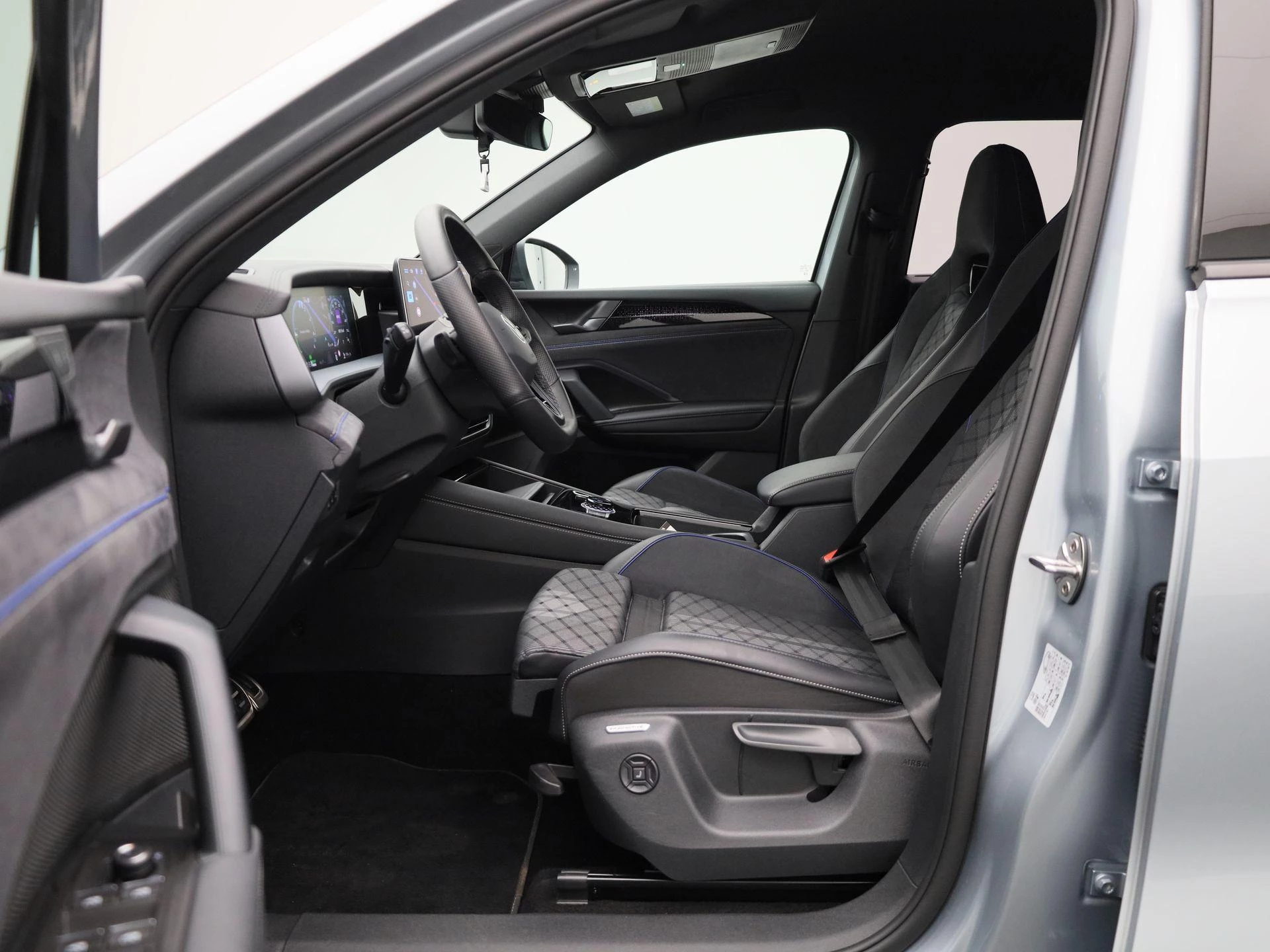 Volkswagen-Tayron-image-10