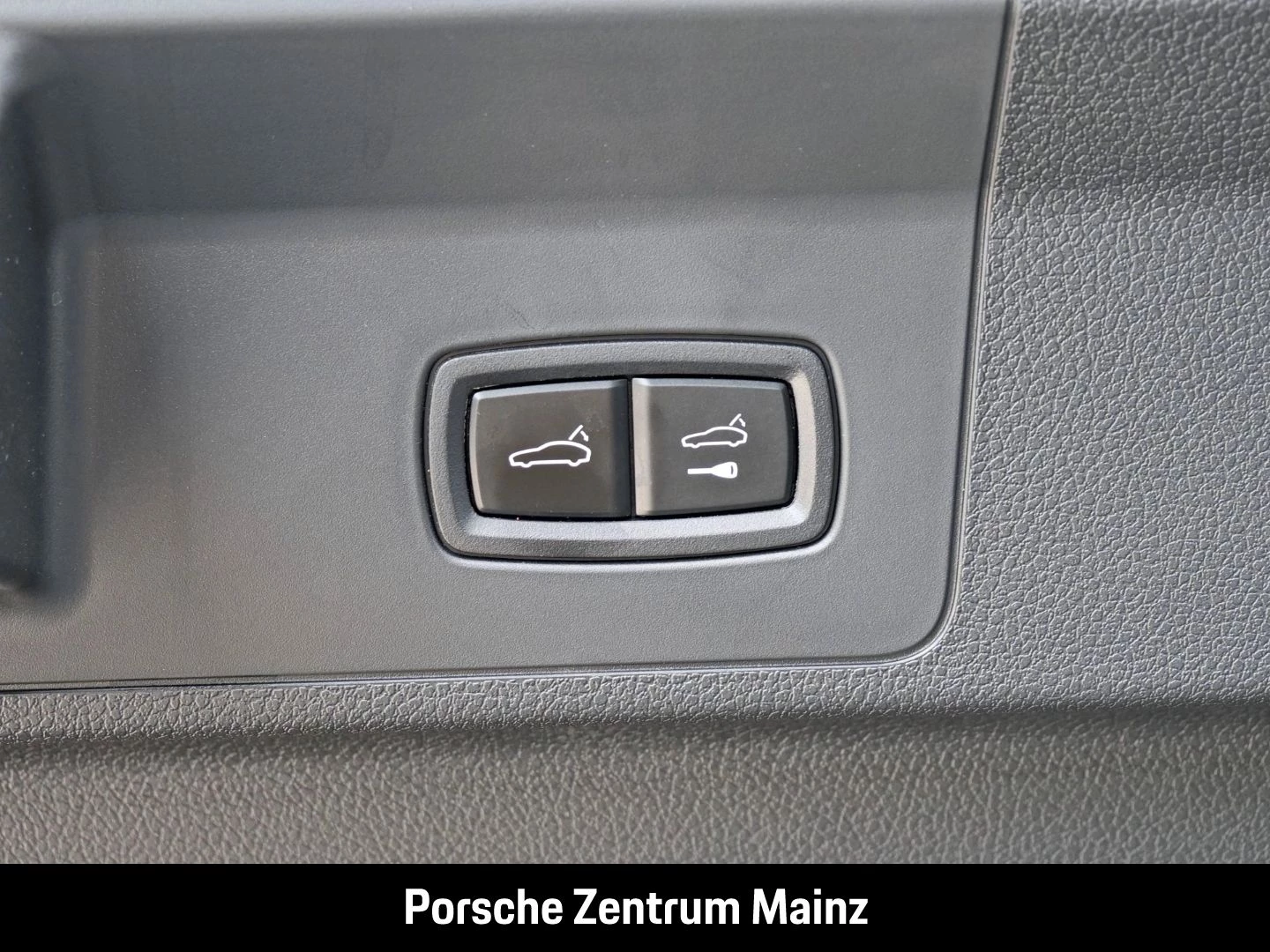 Porsche Panamera GTS InnoDrive HA-Lenkung Soft-Close gts