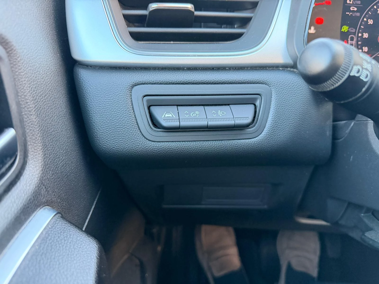 Renault-Captur-image-13