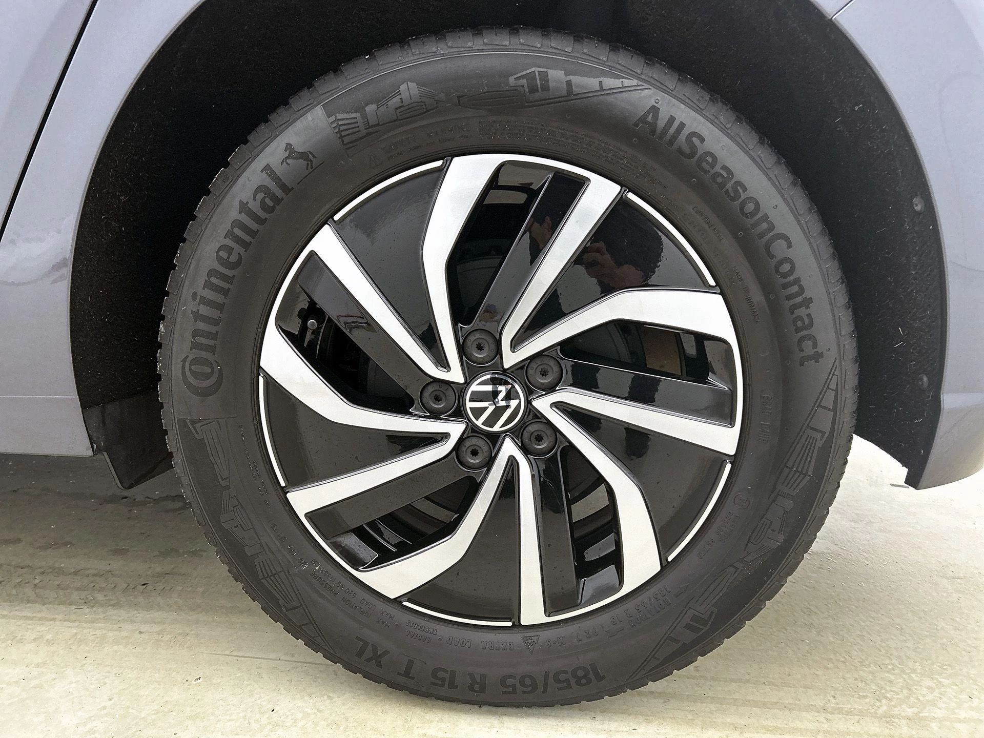 Volkswagen-Polo-image-34