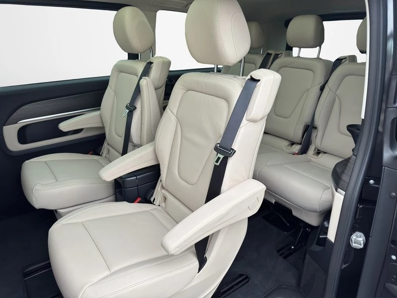 Mercedes-Benz V-Klasse 300 AVANTGARDE MBUX NAVI LED 7 SITZE AVANTGARDEW447 V 300 AVANTGARDE MBUX NAVI LED 7 SITZE AVANTGARDE