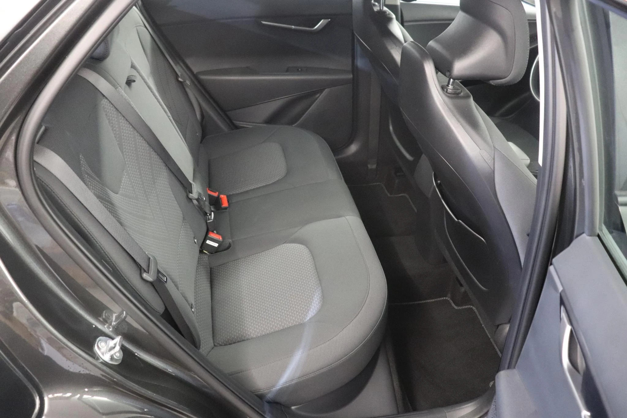 Kia-Niro-image-8