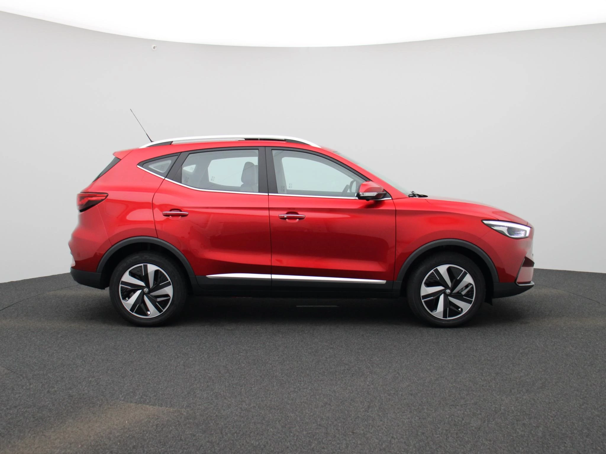 MG-ZS EV-image-6