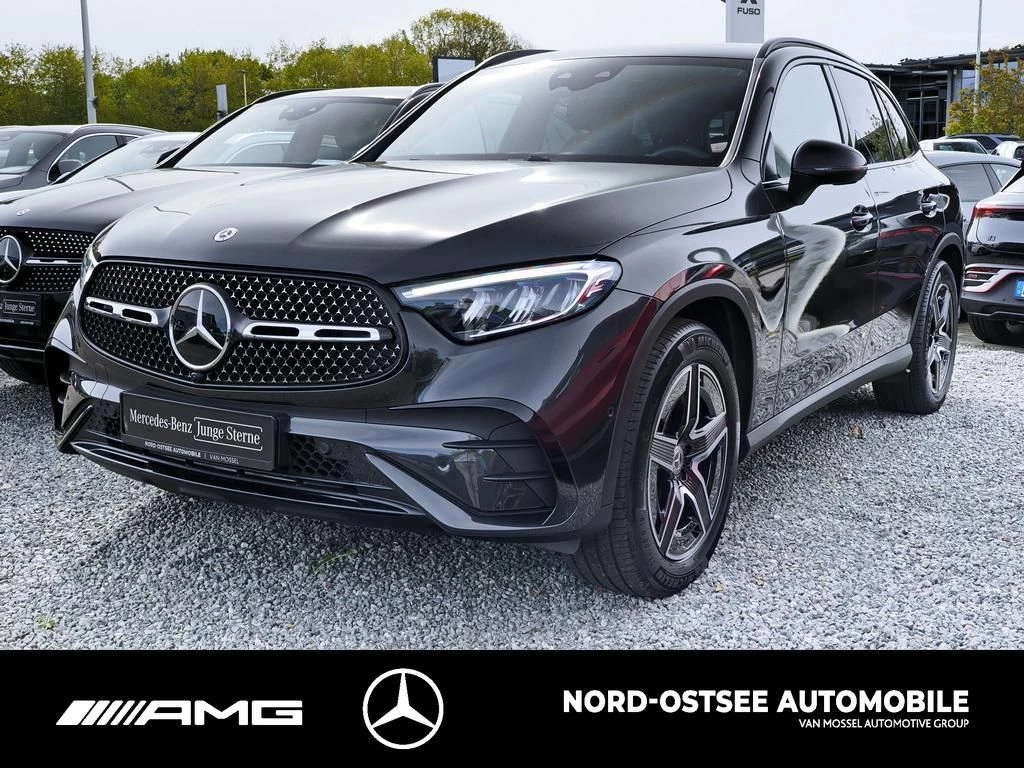 Mercedes-Benz GLC 300 d AMG 4M AHK NIGHT MBUX KEYLESS-GO AMG LineX254 GLC 300 d AMG 4M AHK NIGHT MBUX KEYLESS-GO AMG Line
