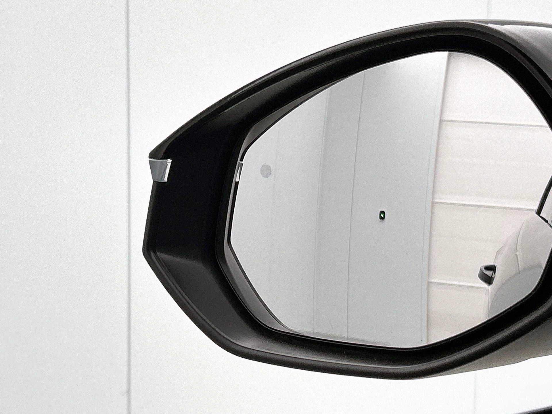 Opel-Grandland-image-8