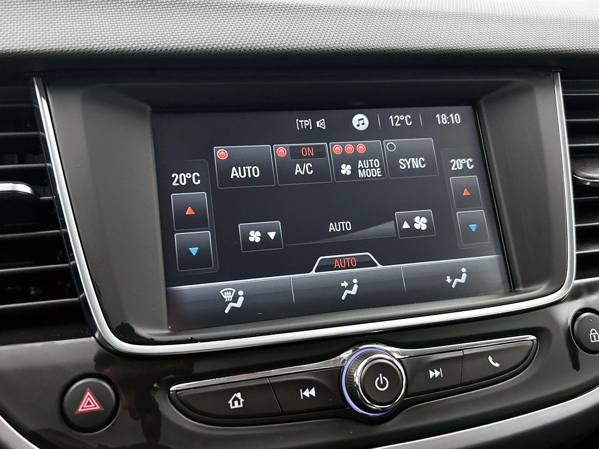 Opel-Crossland X-image-9
