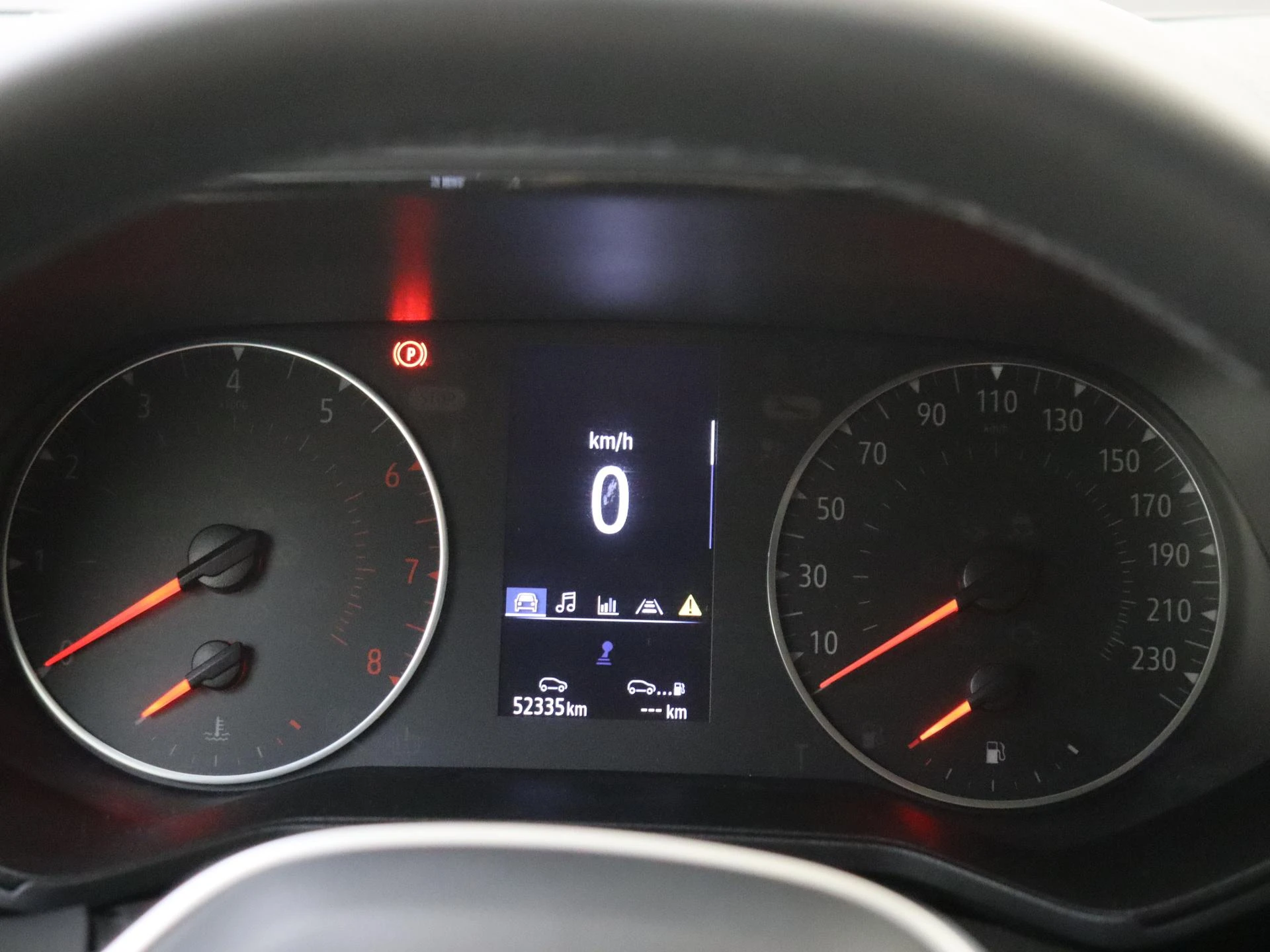 Renault-Clio-image-11