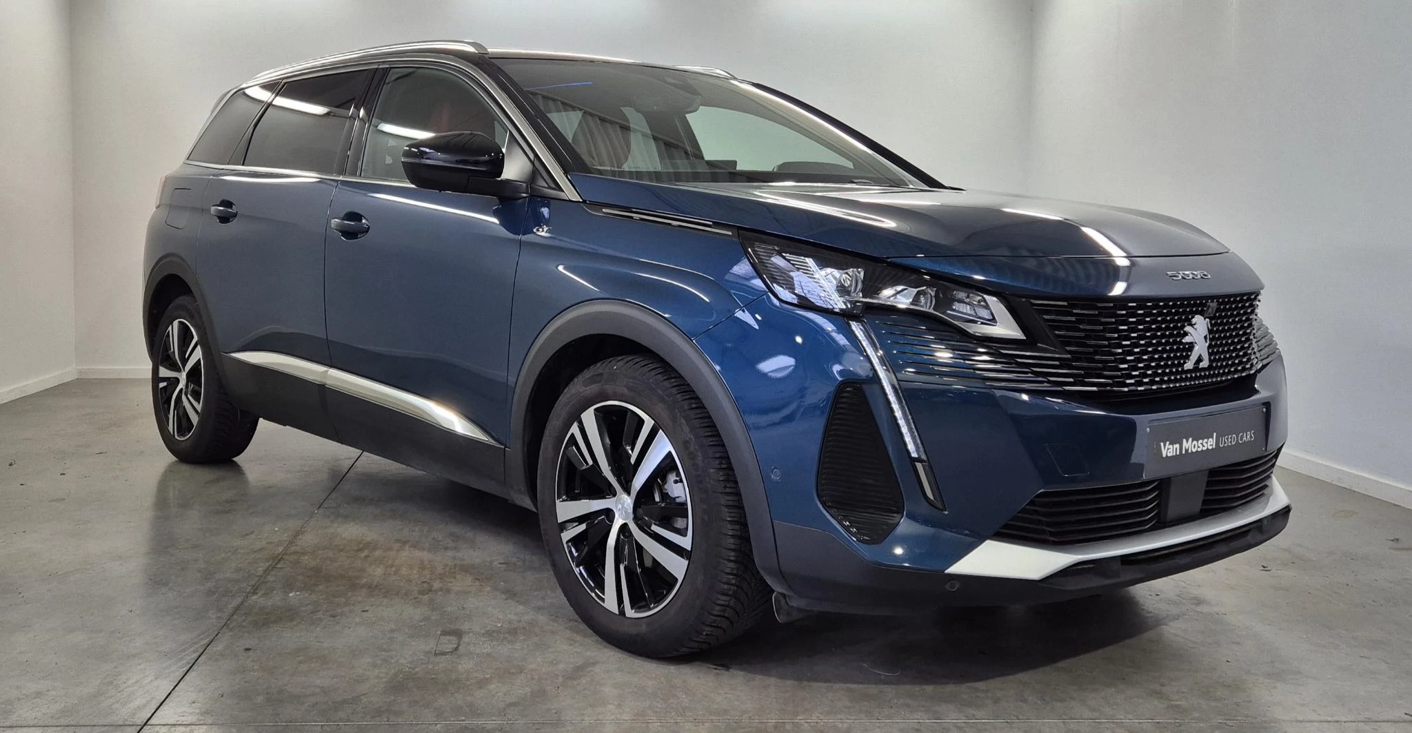 Peugeot 5008 GT 1.2 131PK Mild Hybrid