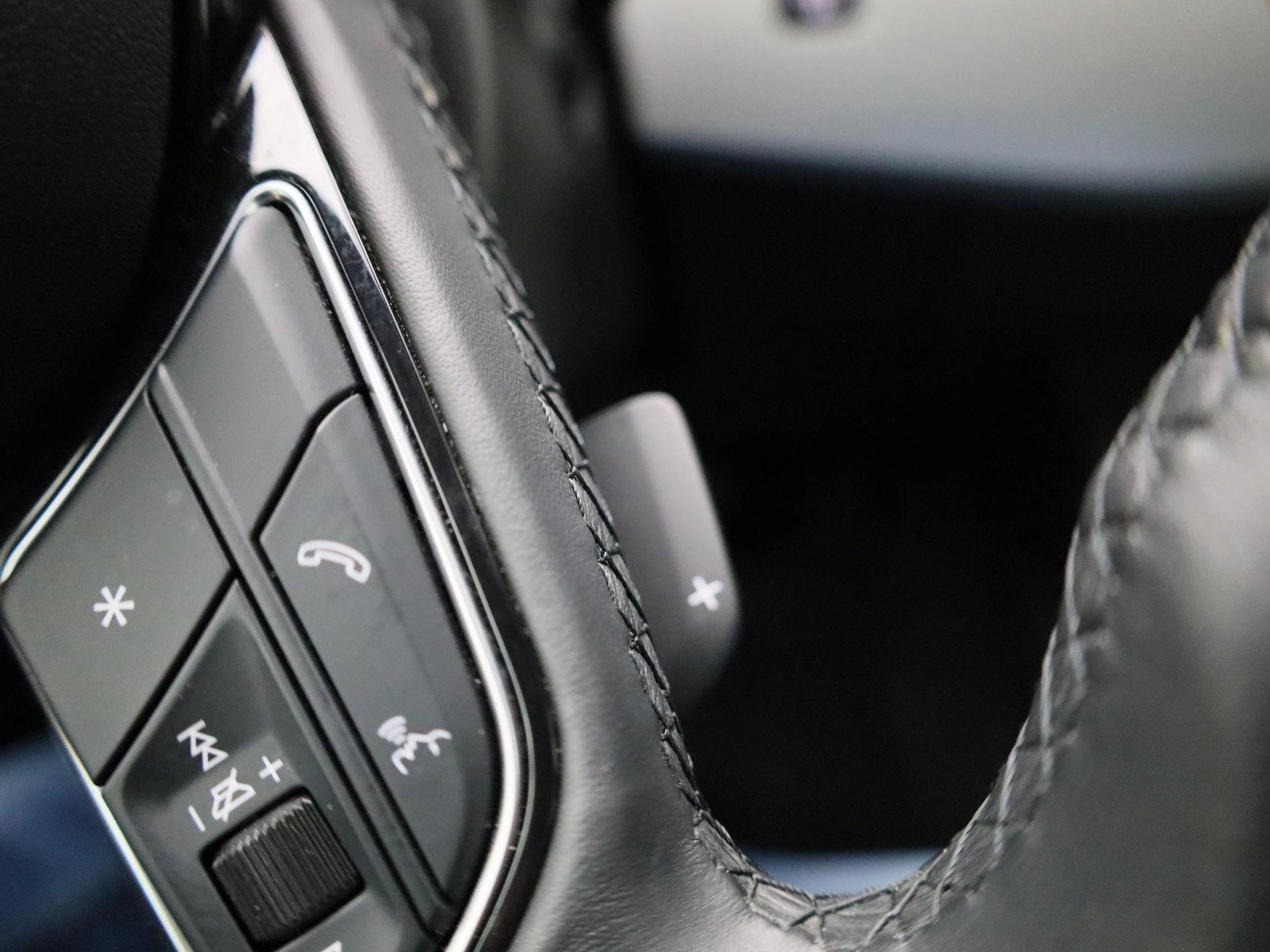Audi-A4-image-20