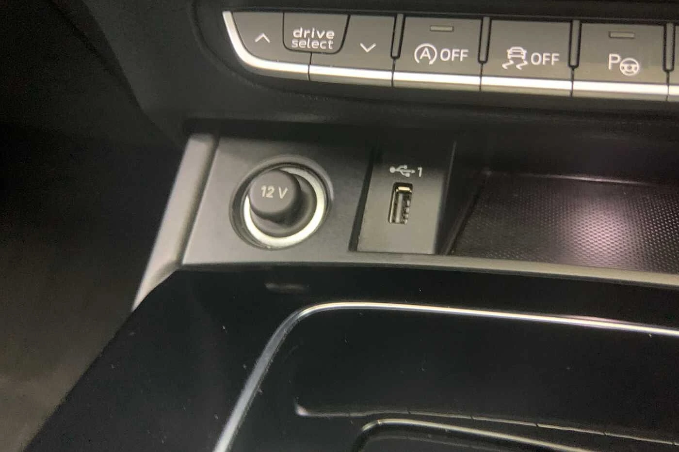 Audi-Q5-image-25