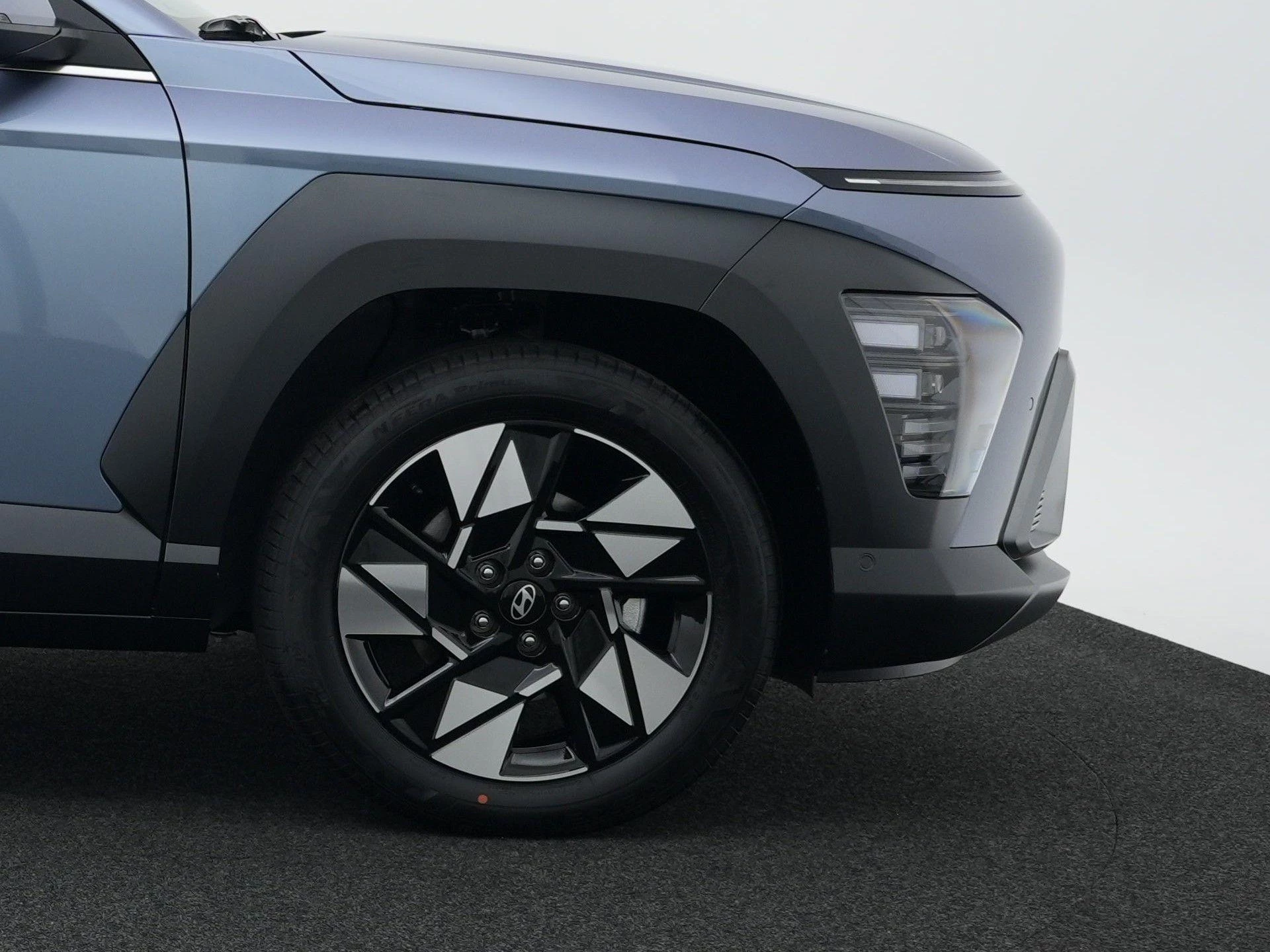 Hyundai-Kona-image-8