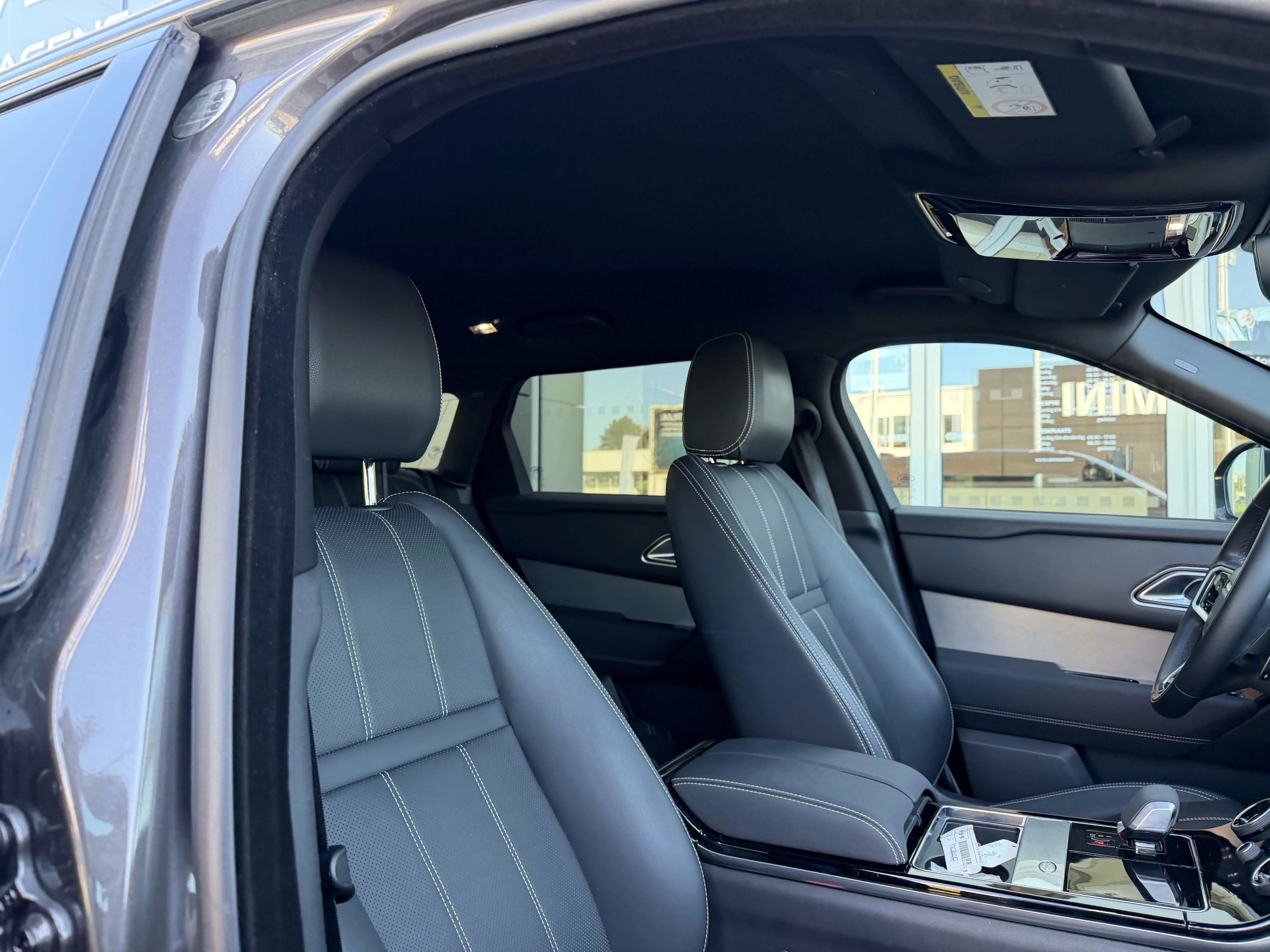 Land Rover Range Rover Velar P400e R-Dynamic S