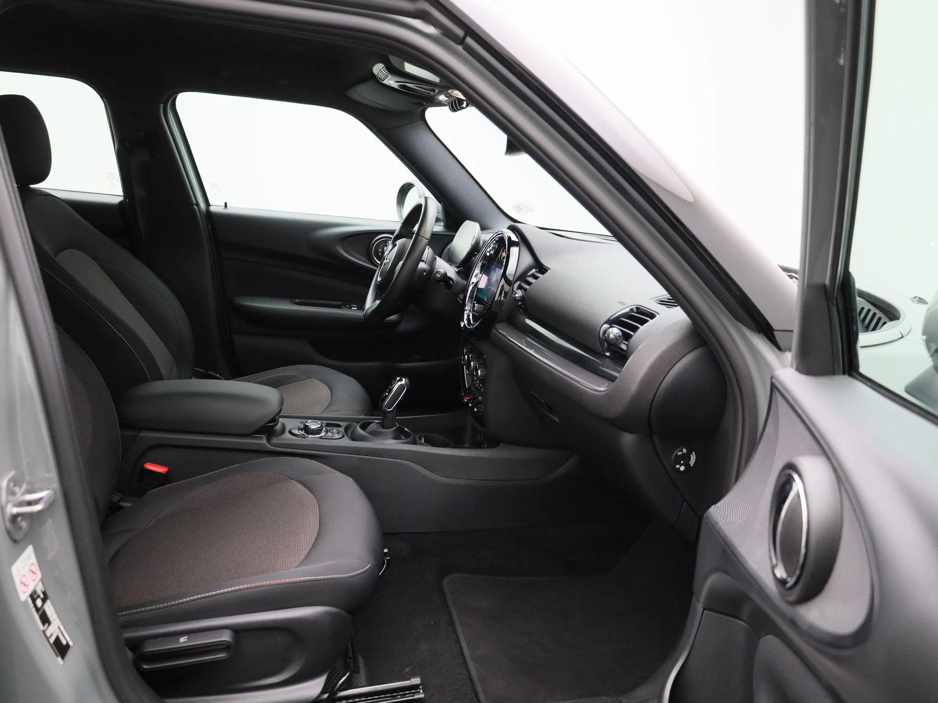 MINI-Clubman-image-33