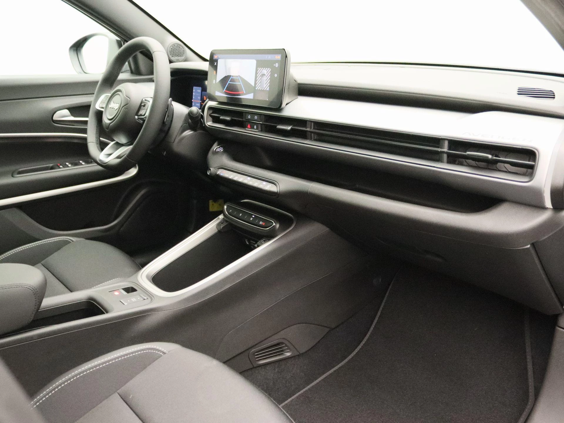 Jeep-Avenger-image-23