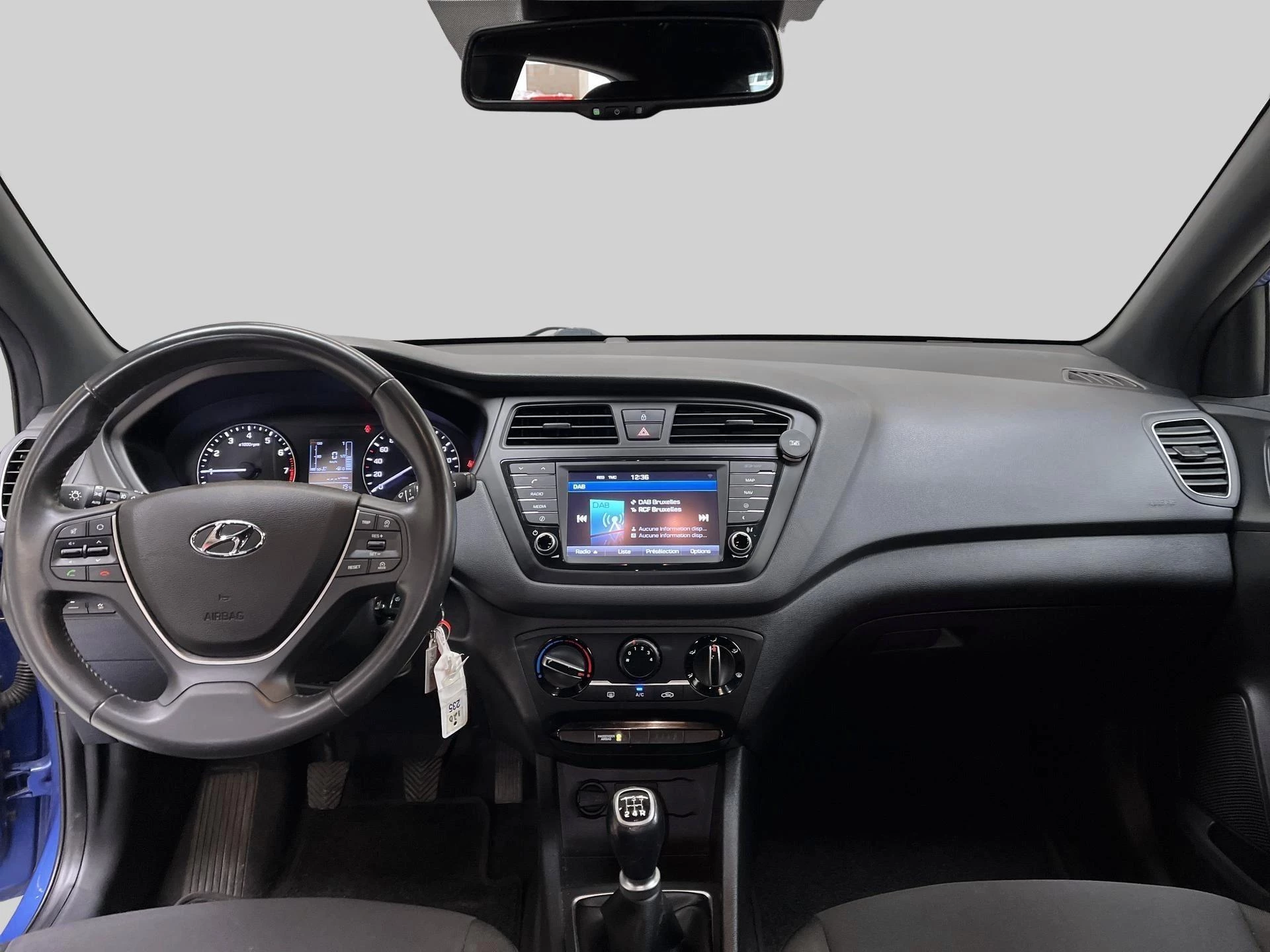 Hyundai-i20-image-12