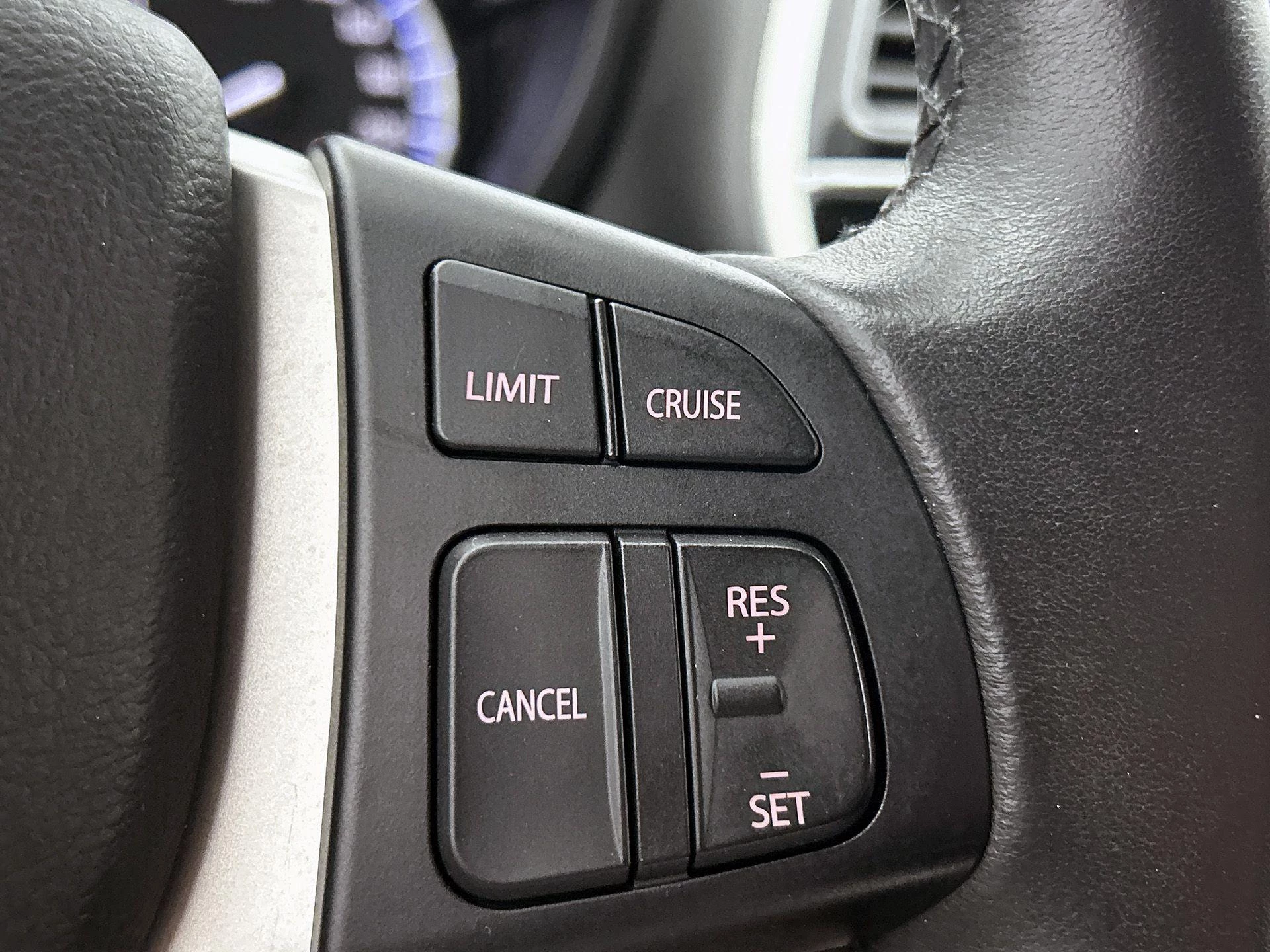 Suzuki-S-Cross-image-26