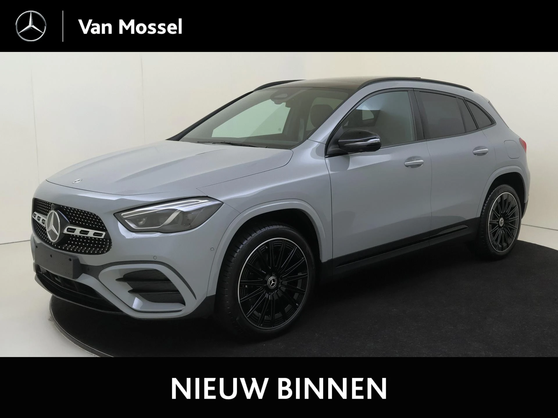 Mercedes-Benz-GLA-image-0