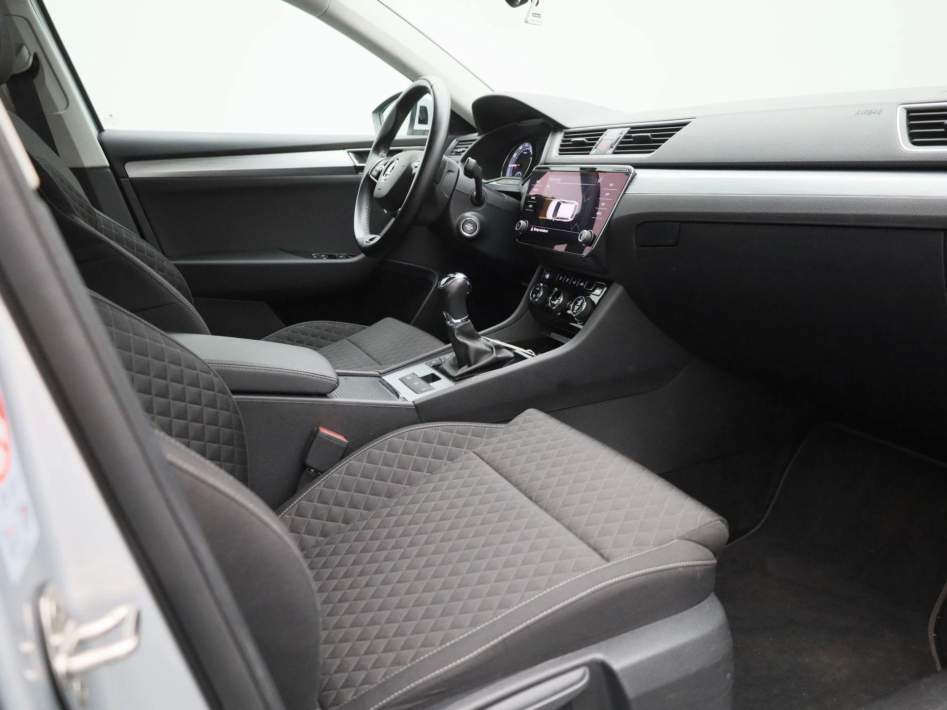 Škoda-Superb-image-29