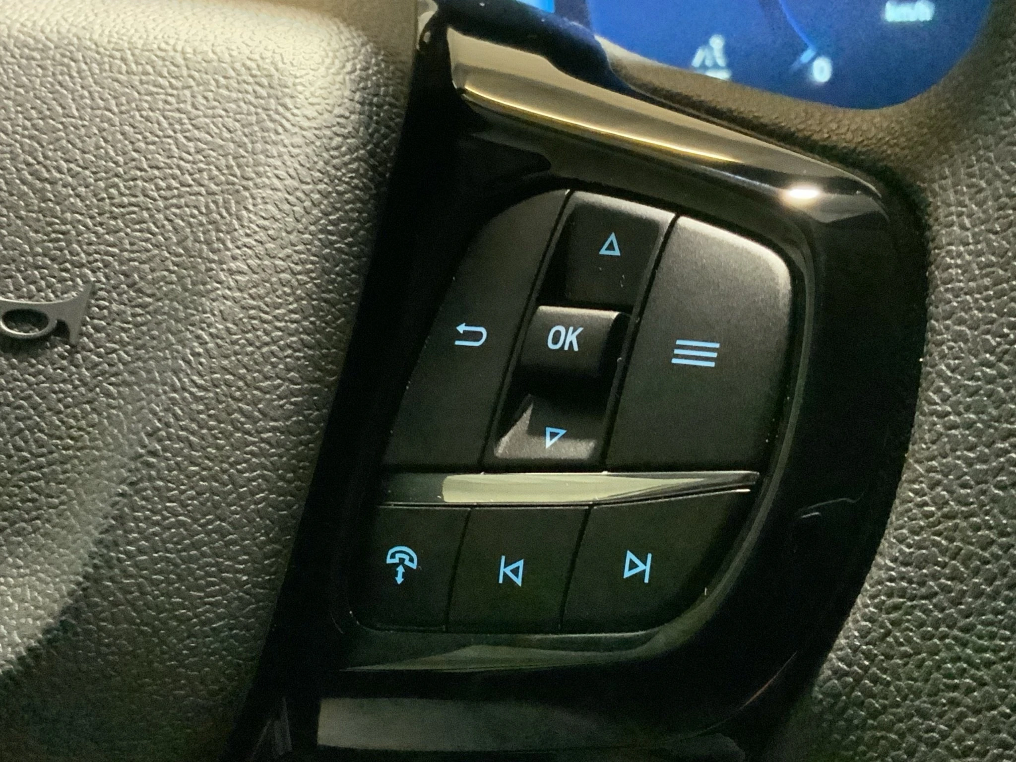 Ford-Transit Custom-image-17