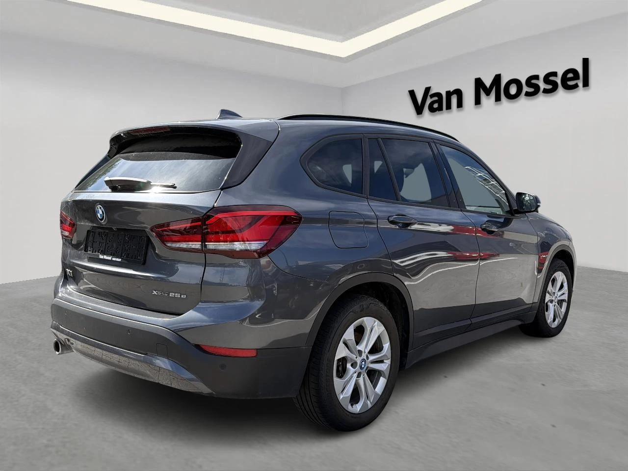 BMW-X1-image-3