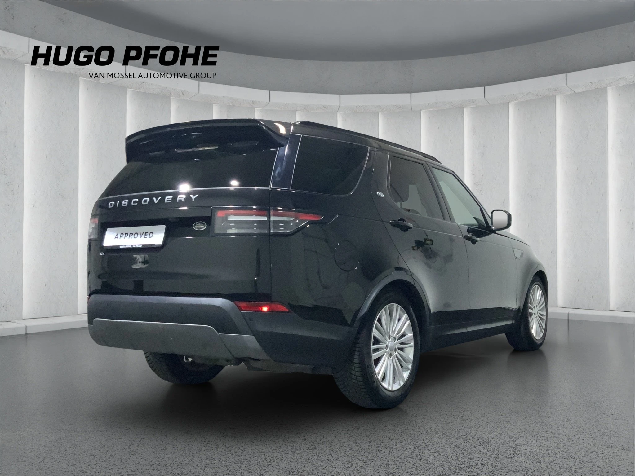 Land Rover-Discovery-image-1