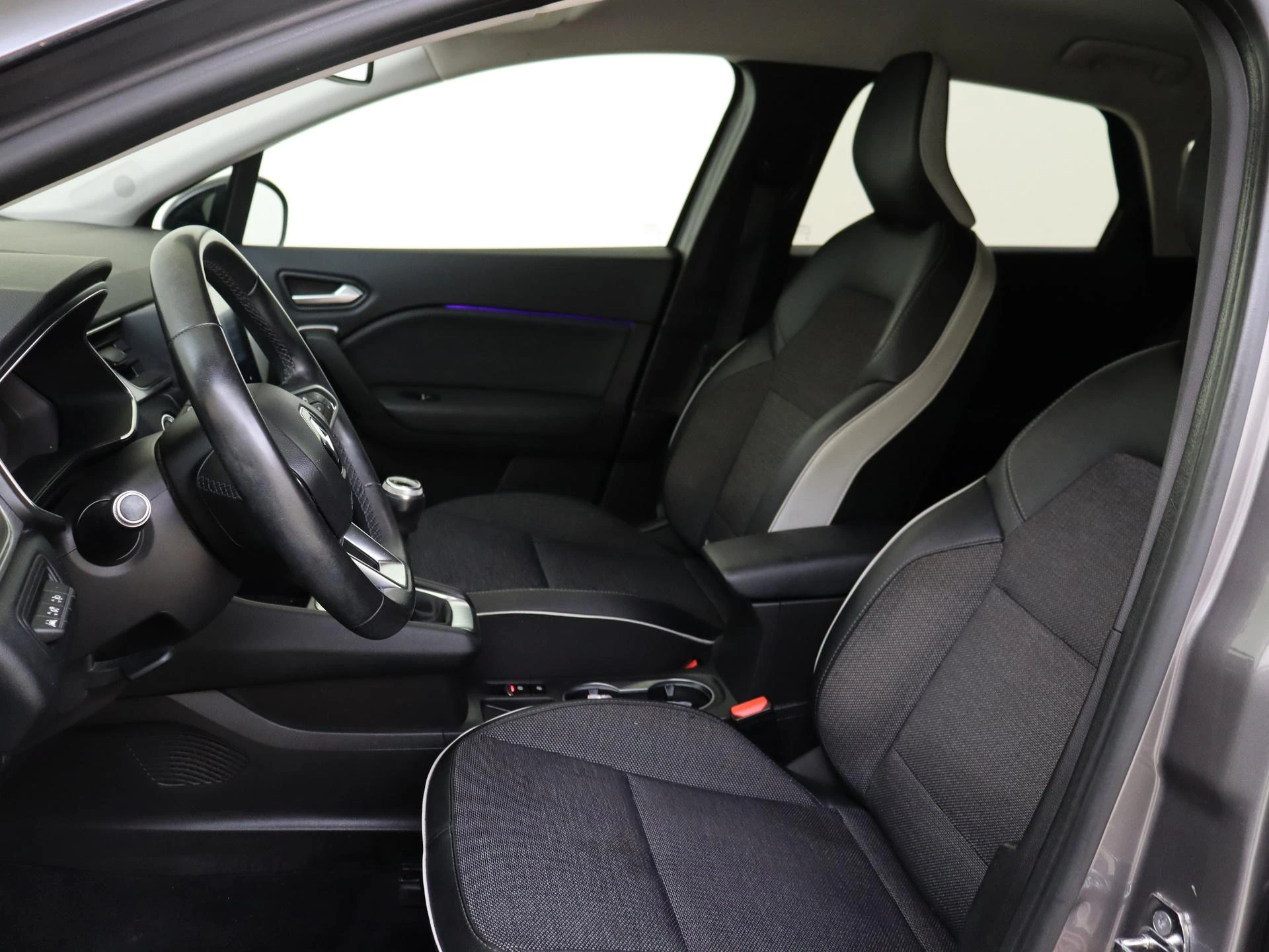 Renault-Captur-image-14