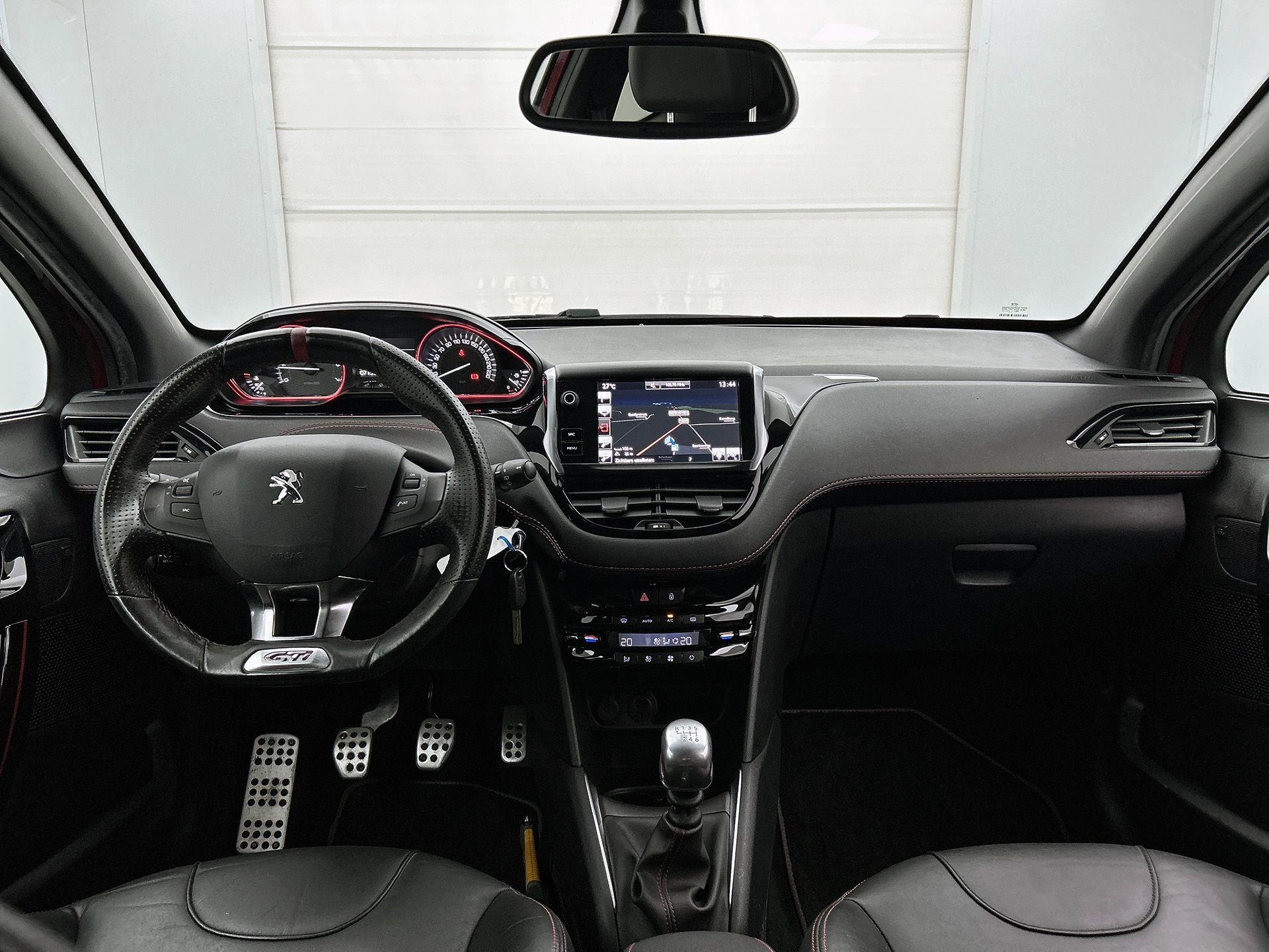 Peugeot 208 1.6 e-THP GTi