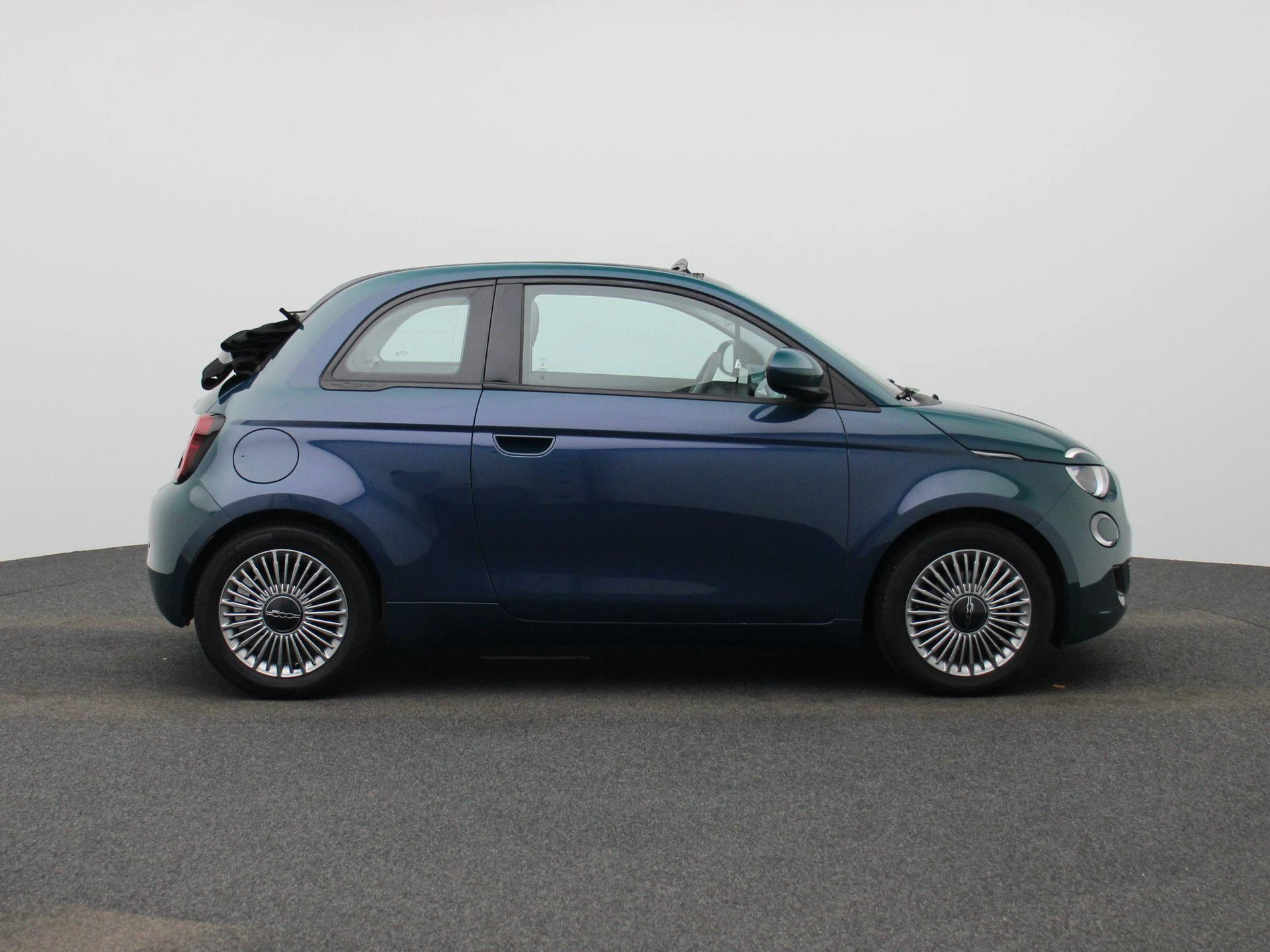 Fiat-500e-image-5