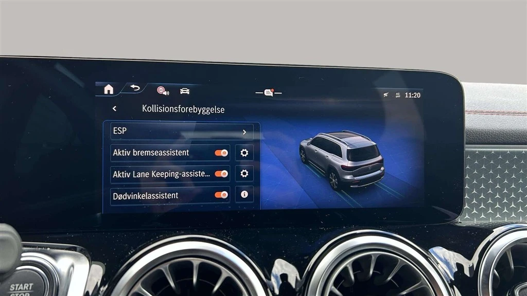Mercedes-Benz-EQB-image-18