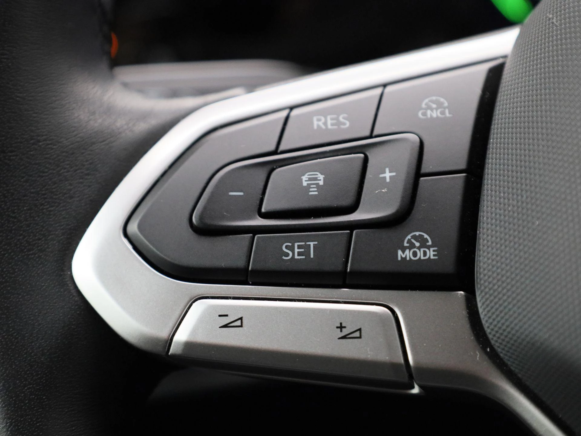 Volkswagen Golf 1.5 eHybrid Life Edition