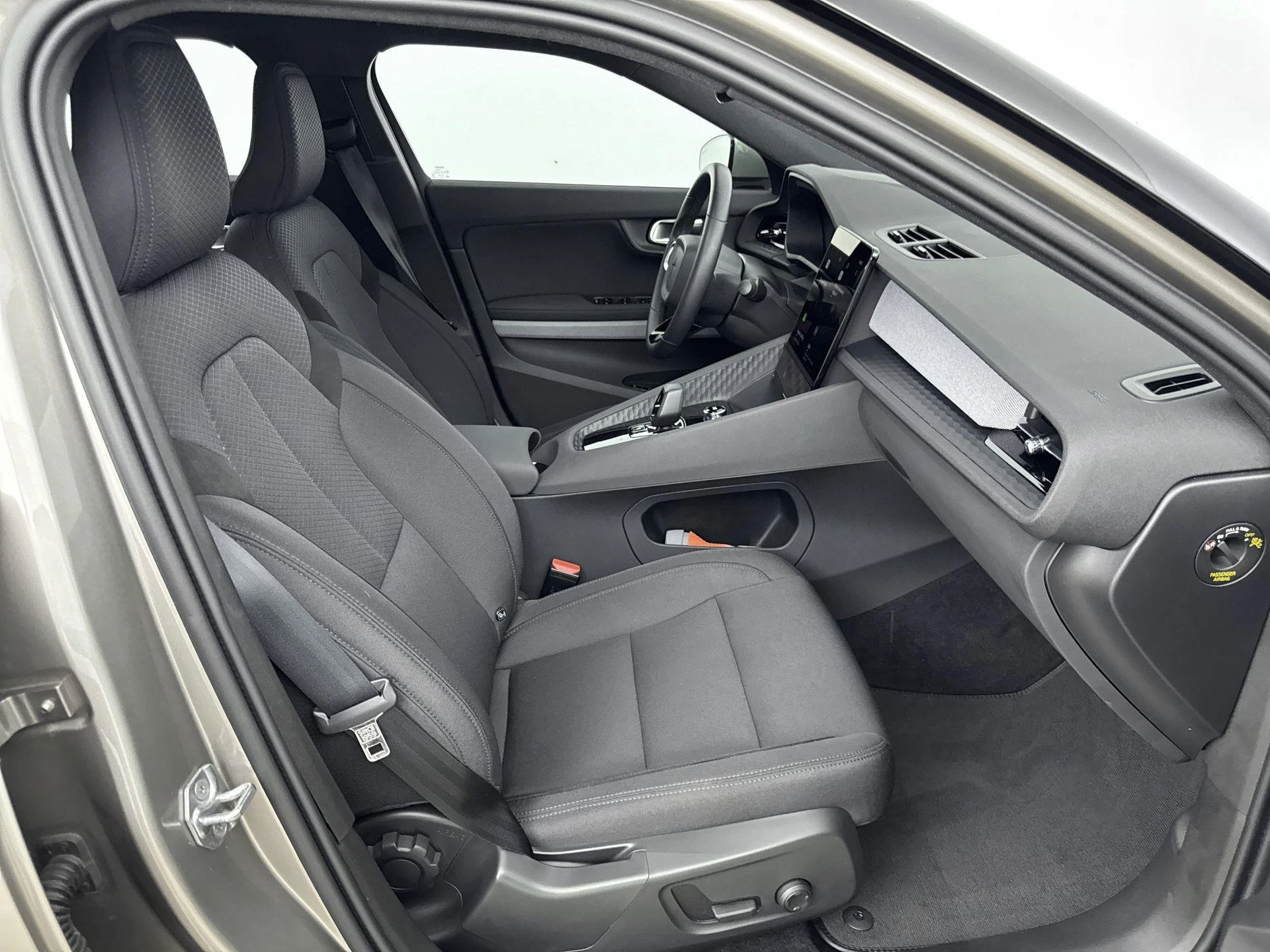 Polestar-2-image-13