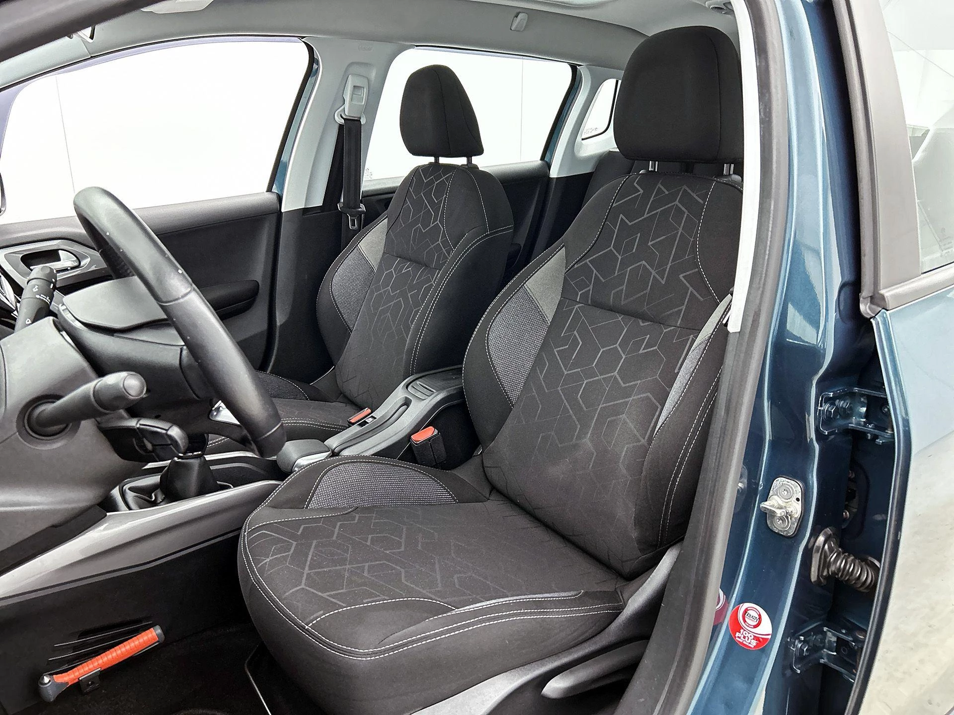 Peugeot 2008 1.2 PureTech Blue Lion
