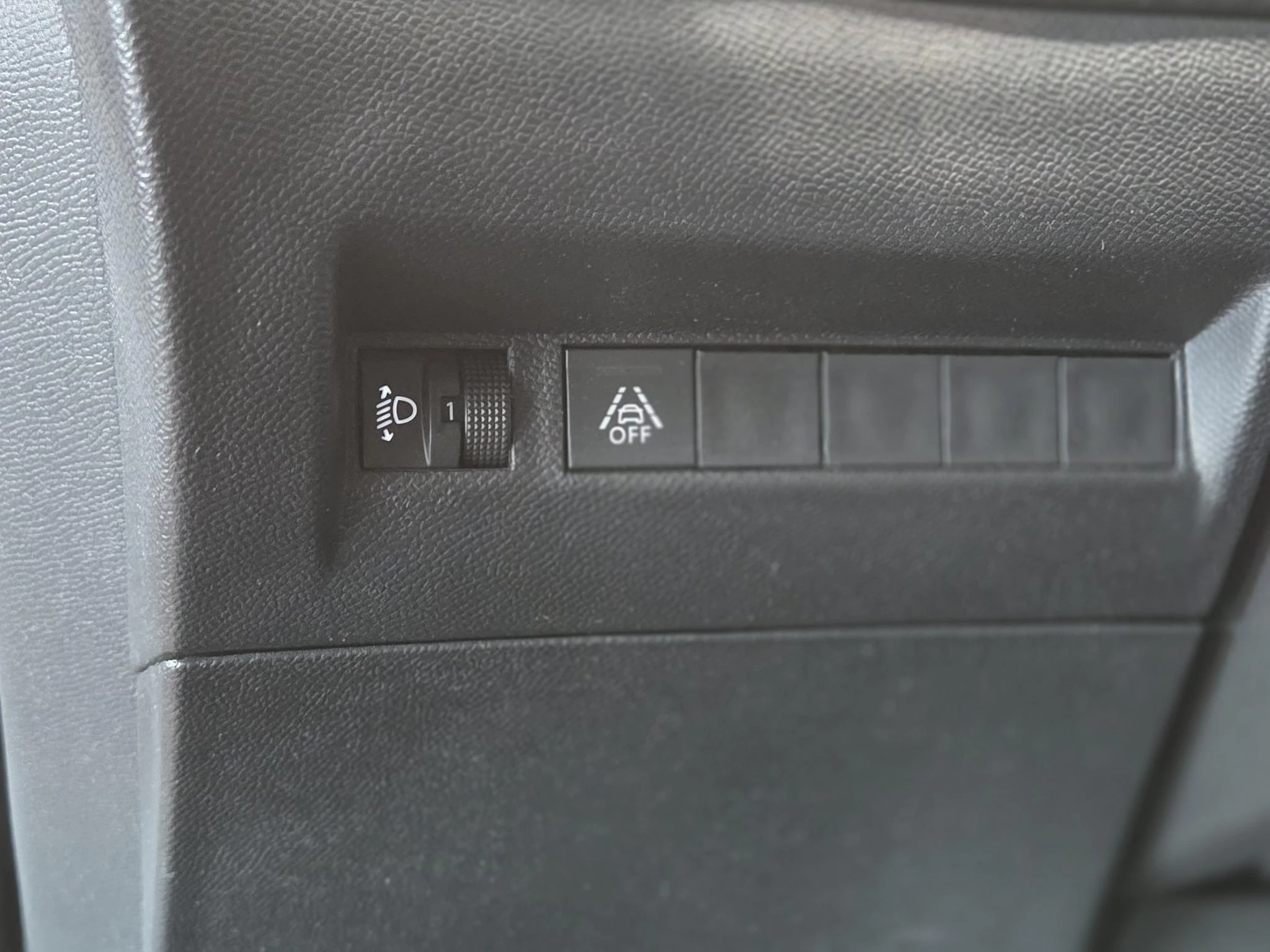 Peugeot 2008 1.2 Active