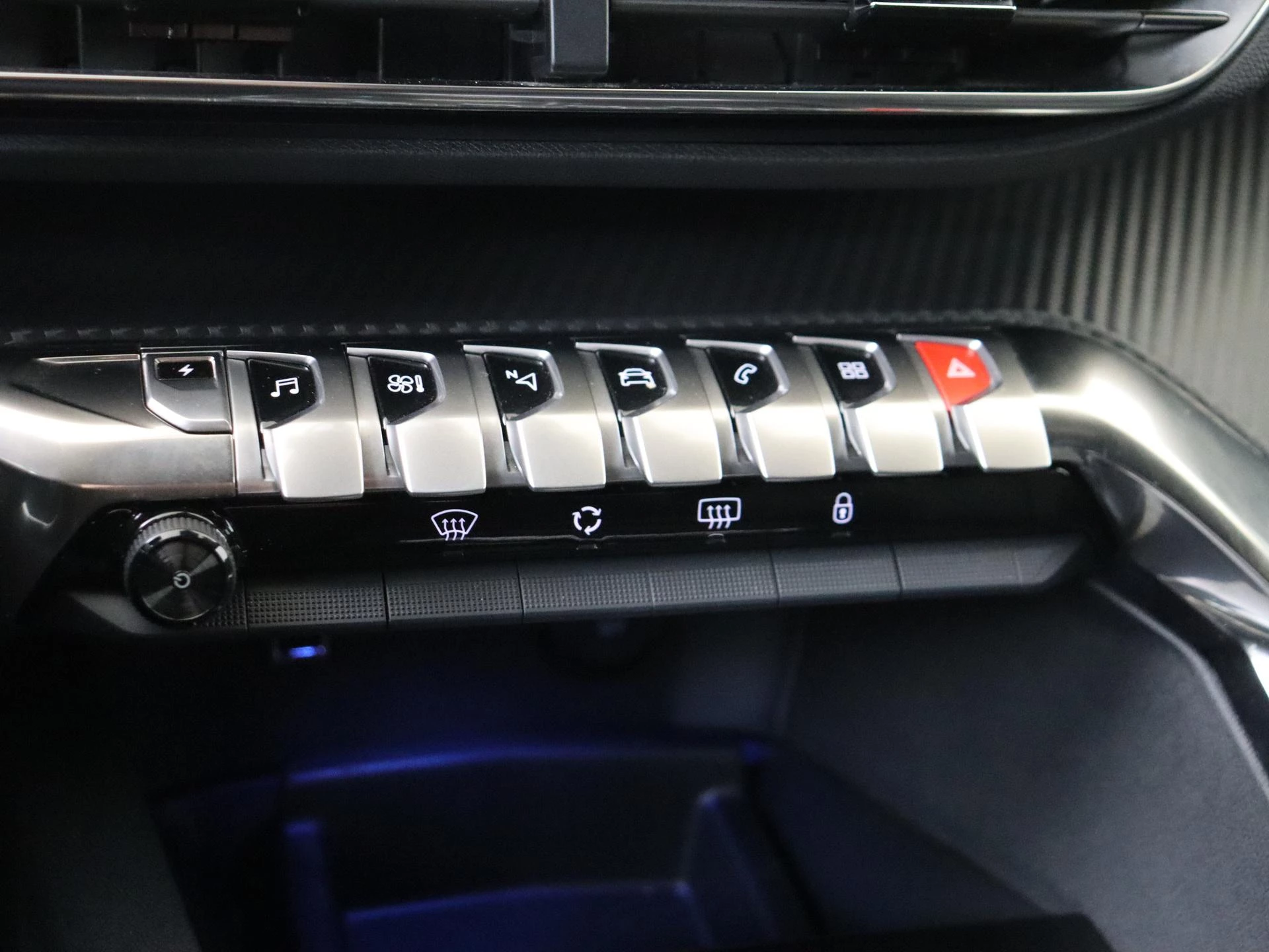 Peugeot-3008-image-20