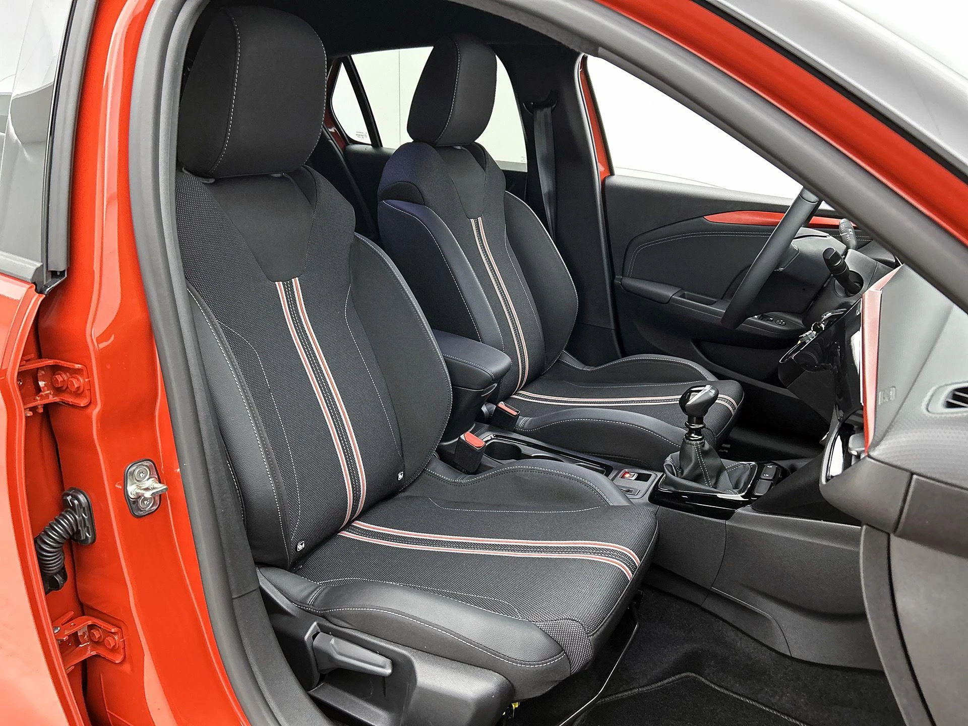 Opel Corsa 1.2 Turbo Yes