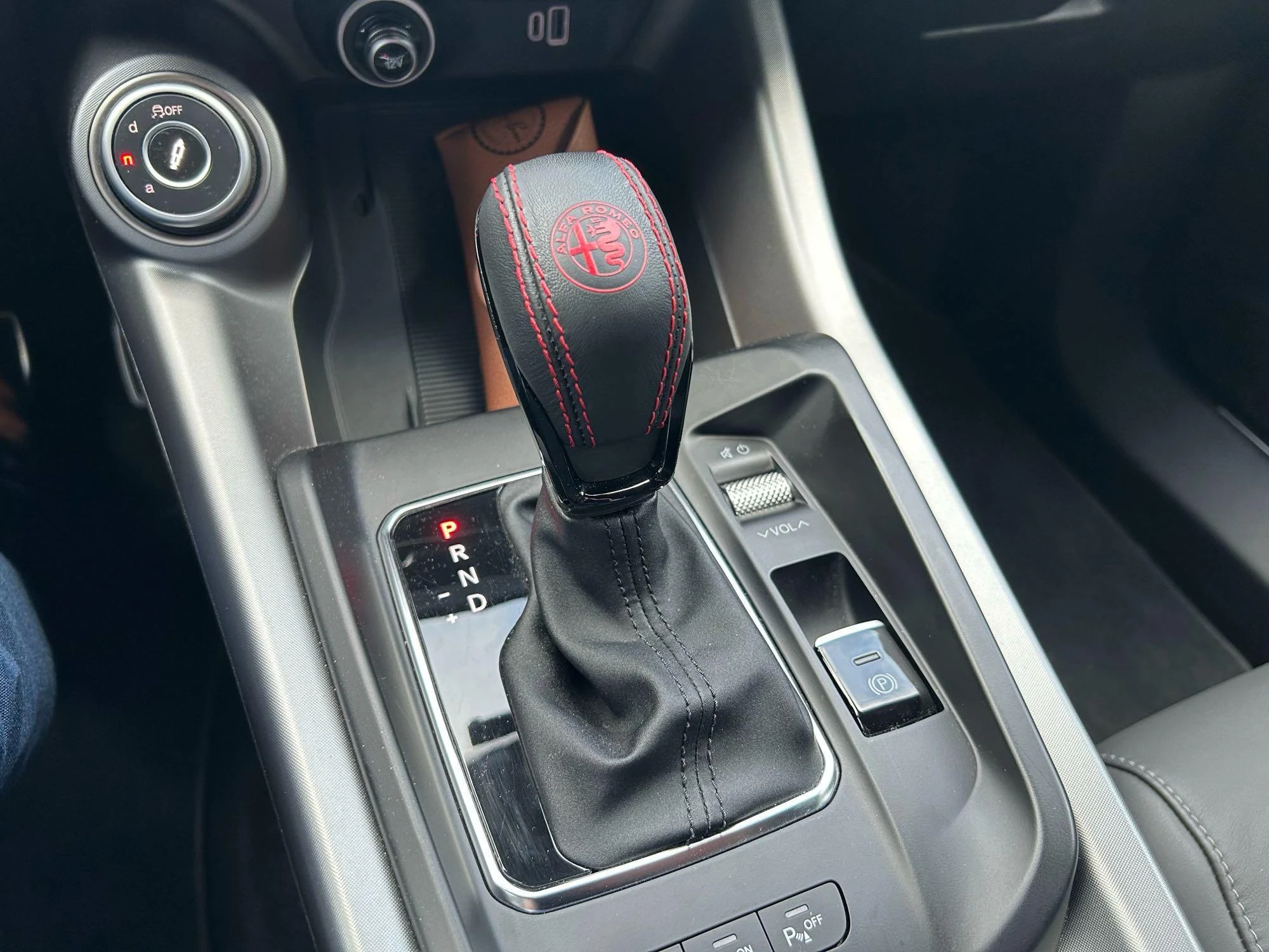 Alfa Romeo Tonale 1.3T PHEV 280pk Tributo Italiano