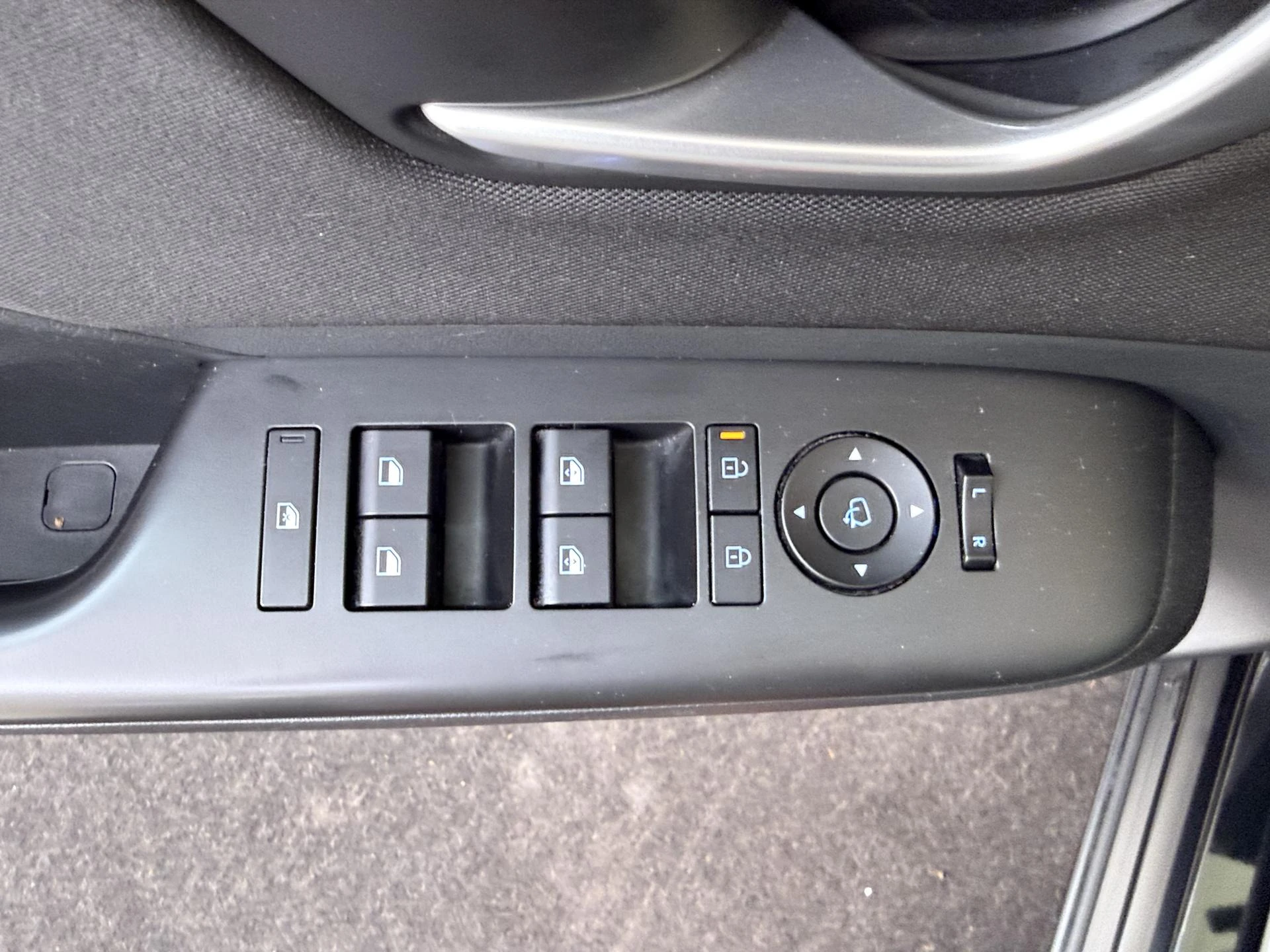 Hyundai-Kona-image-25