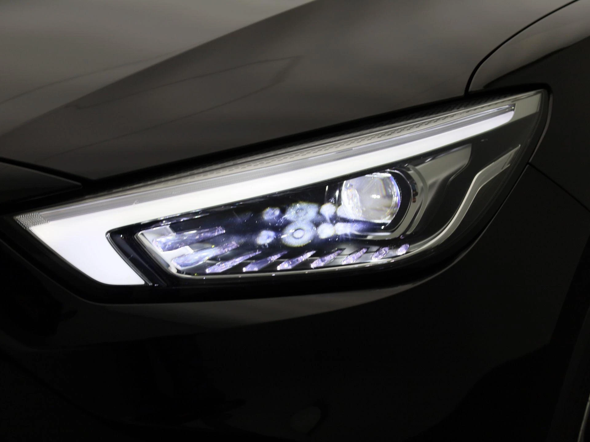 MG-ZS-image-12