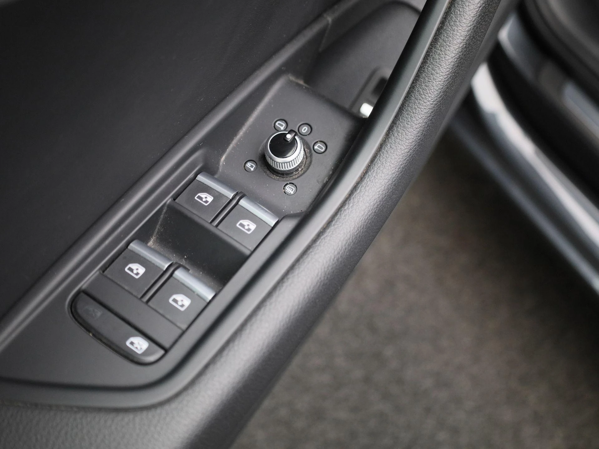 Audi-A4-image-31